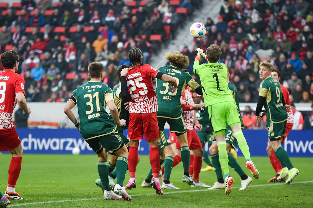 1. FC Union Berlin: Bjelicas Bollwerk holt im Breisgau einen Punkt