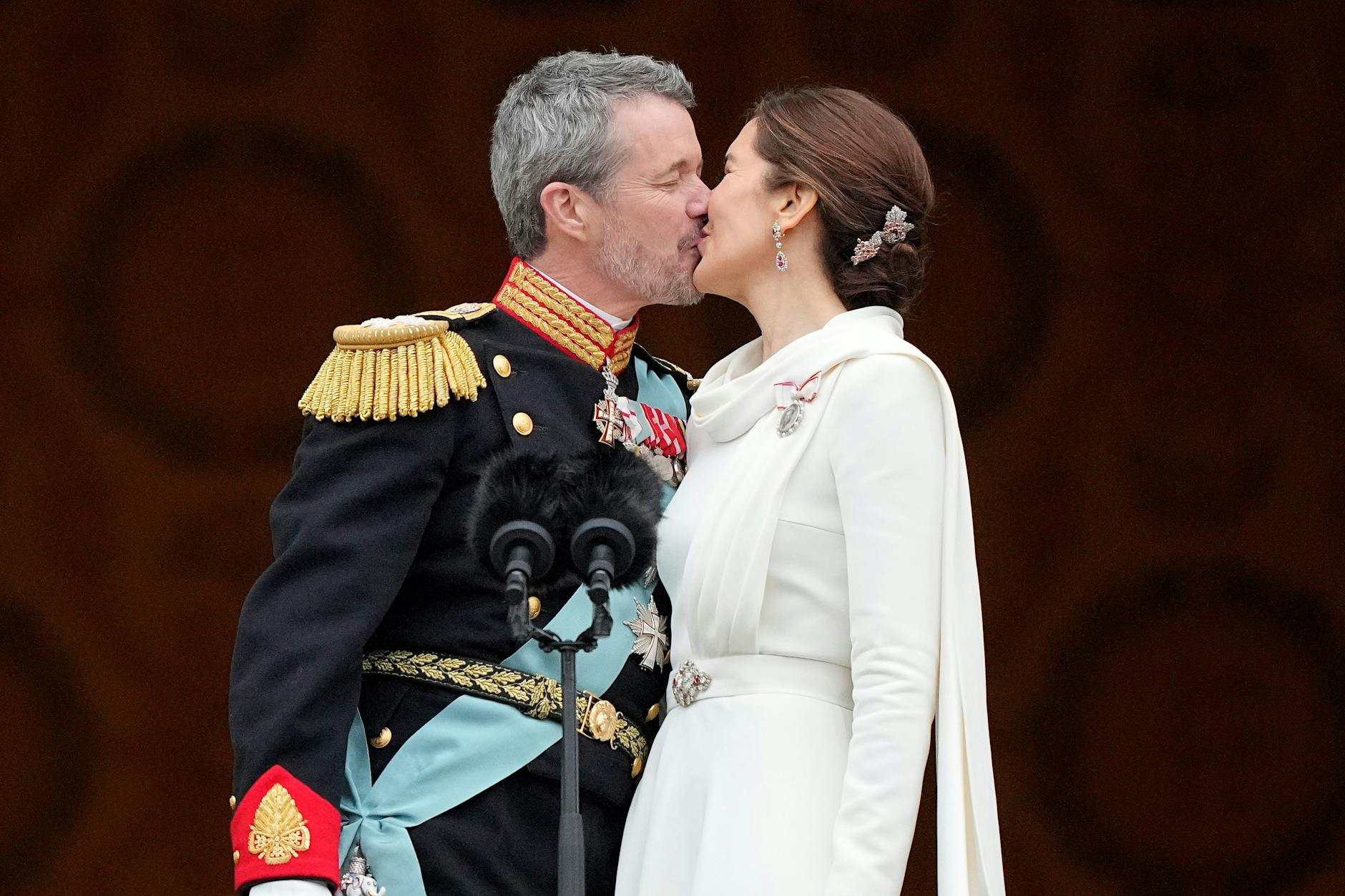 Frederik und Mary küssten sich sogar.