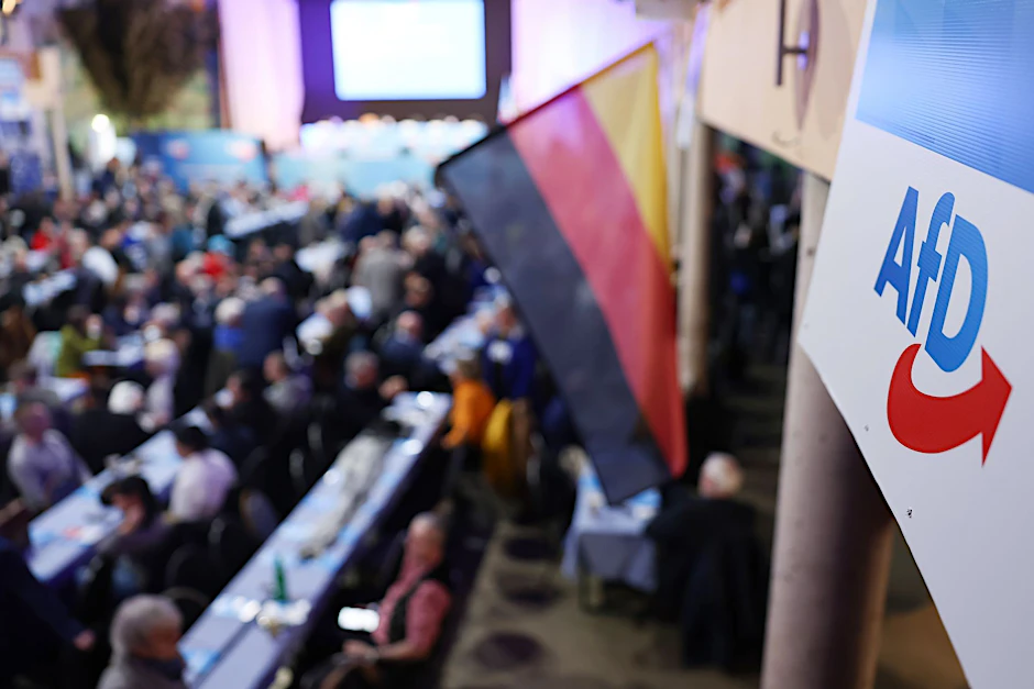 Die AfD steht weiter im Fokus der Kritik ihrer politischen Gegner.  