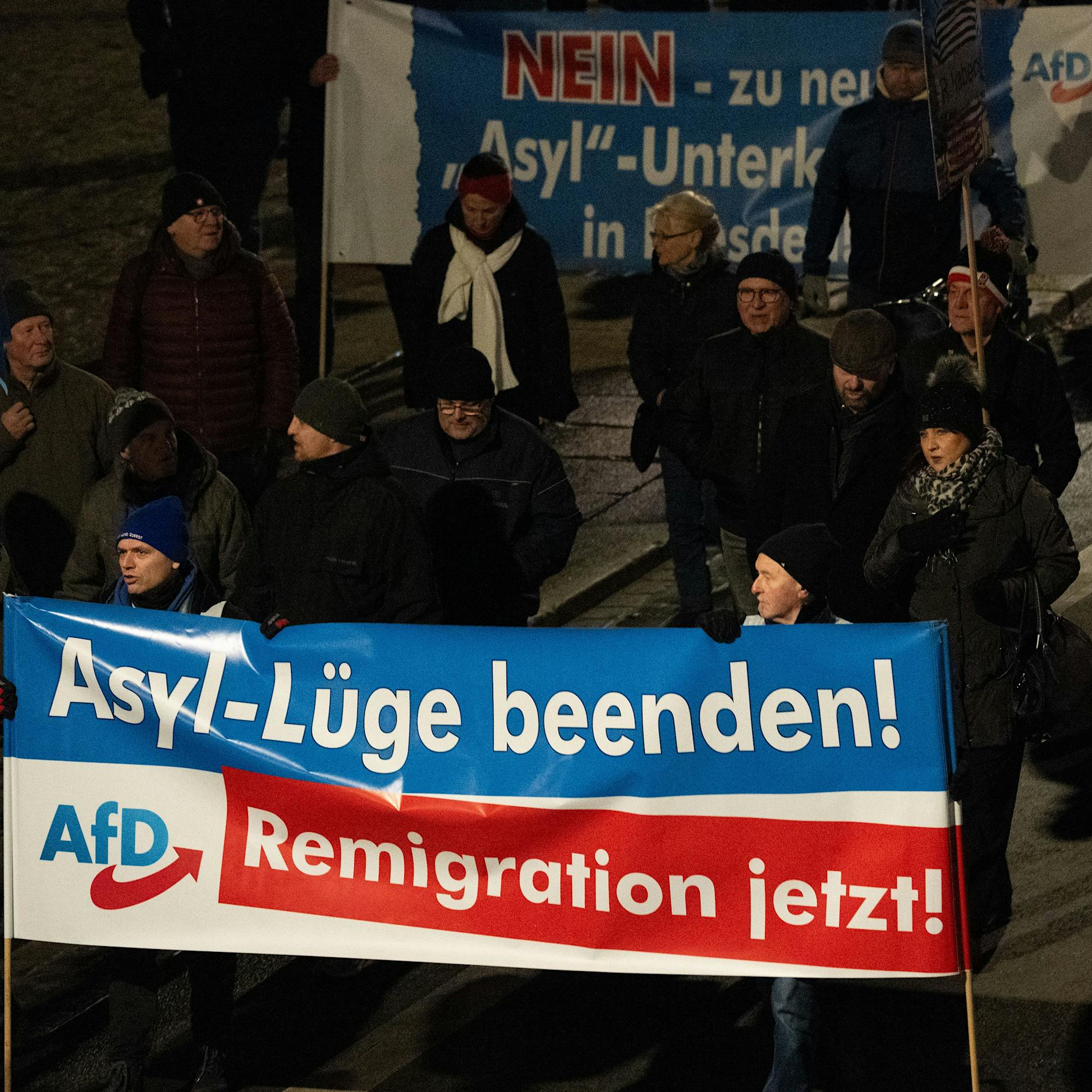 „Remigration“ und „Globalisten“: Das ist die Sprache der Rechtsextremen