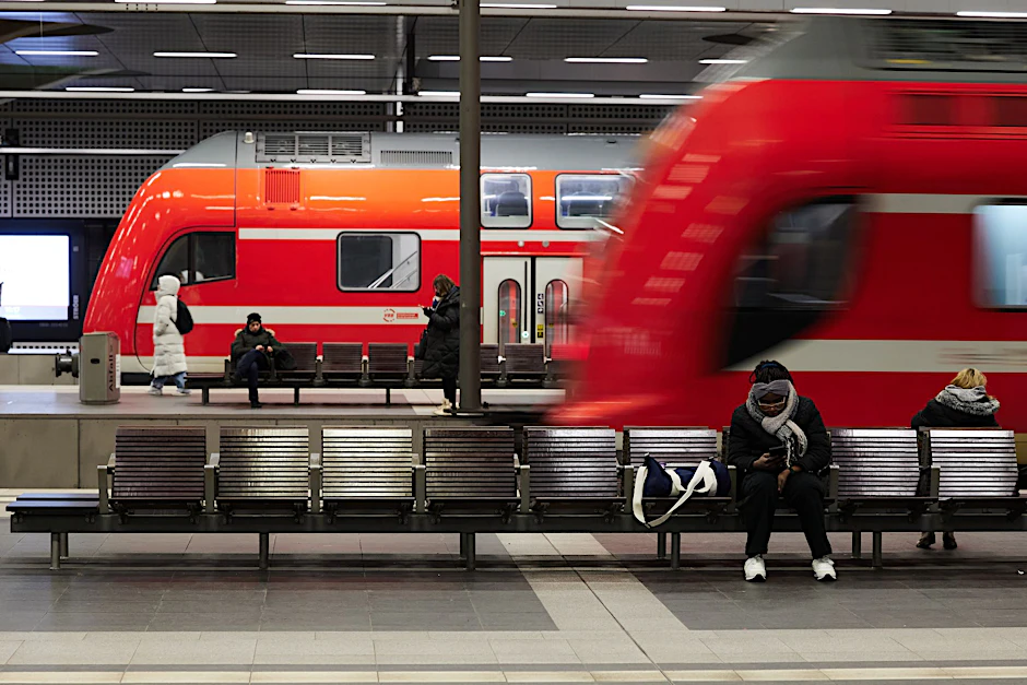Bund und Länder wollen sich über die weitere Finanzierung des Deutschlandtickets verständigen.  