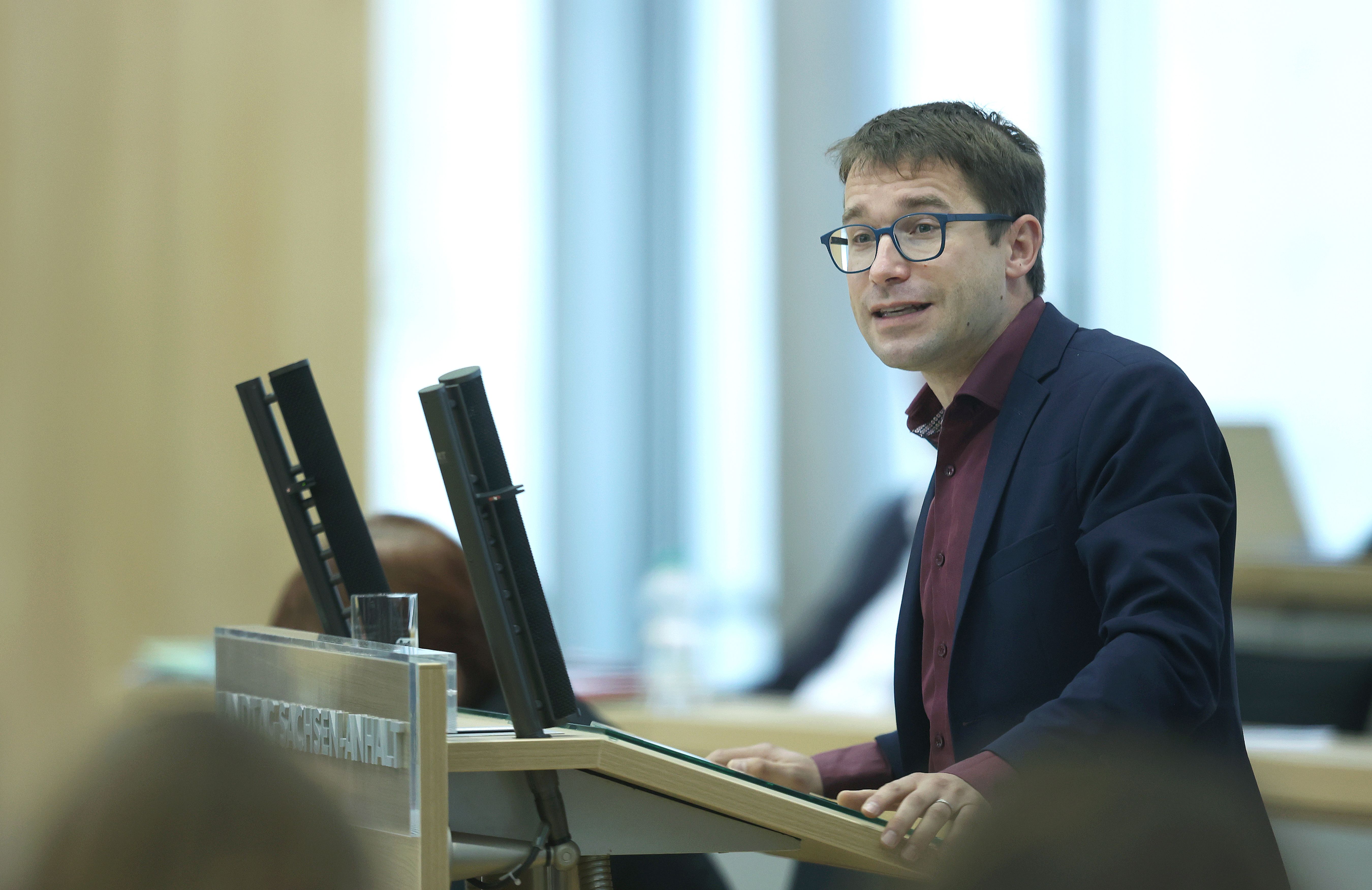 Grünen-Politiker bei Klimakleber-Blockade angefahren