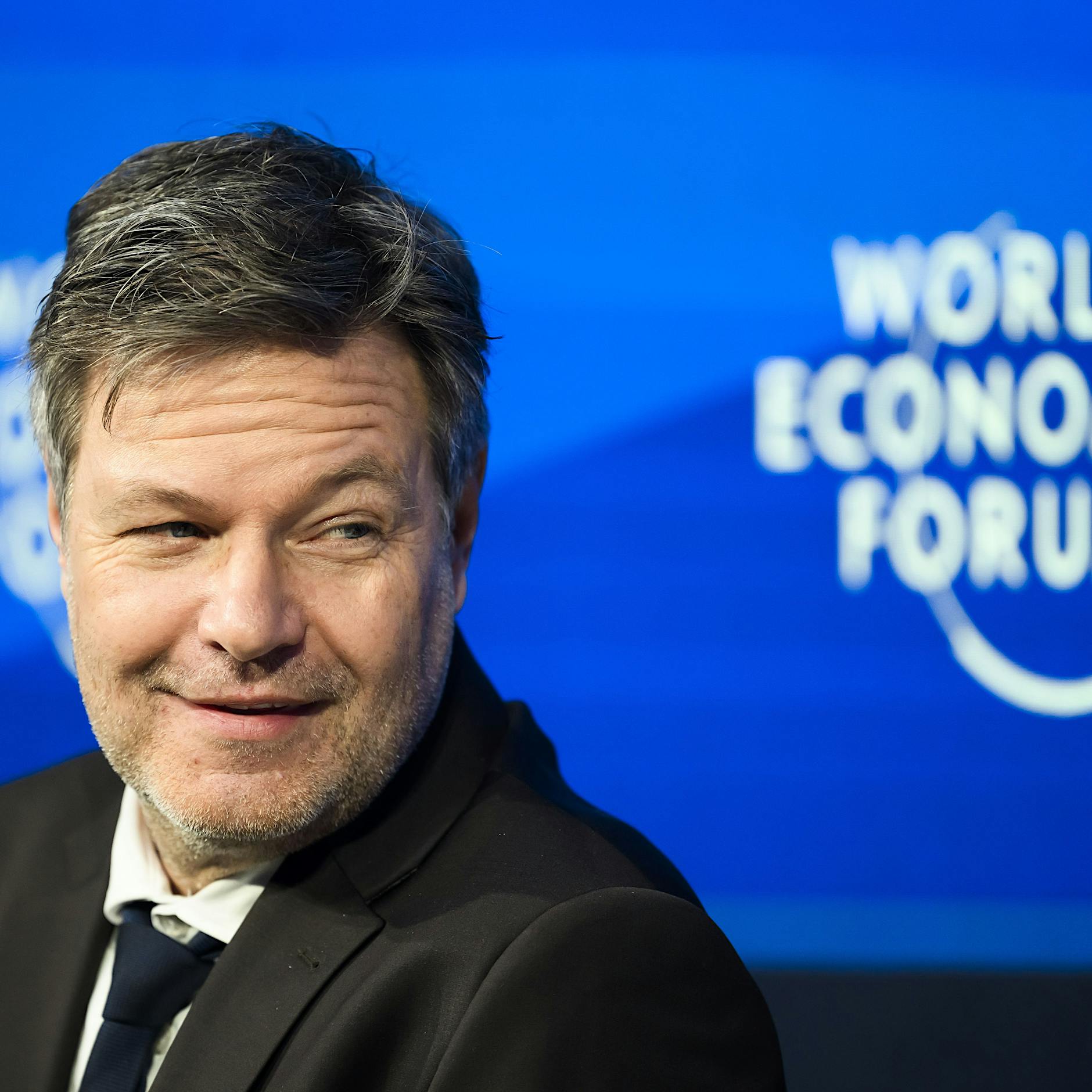 Robert Habeck: Deutschland versichert Investitionen in der Ukraine – auch im Krieg