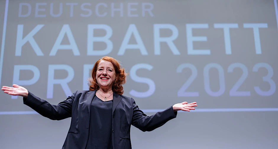 Kabarettistin Luise Kinseher hat den Deutschen Kabarett-Preis erhalten.  