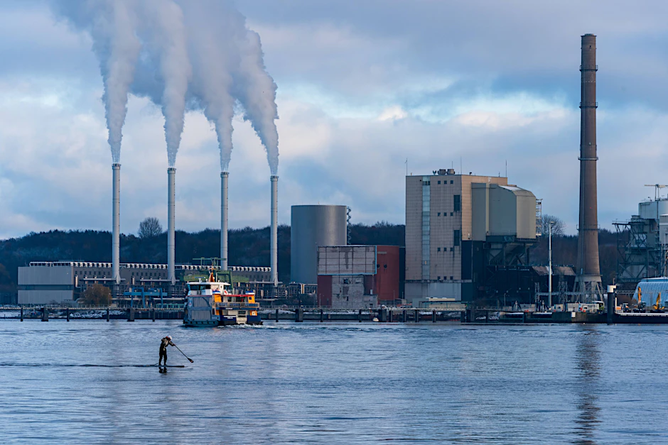 Ein Forschungsteam der FU Berlin und anderer Universitäten fand heraus, dass insbesondere Industrieaktivitäten wie tiefe Geothermie, Öl- oder Gasförderung Erdbeben verursachen können.