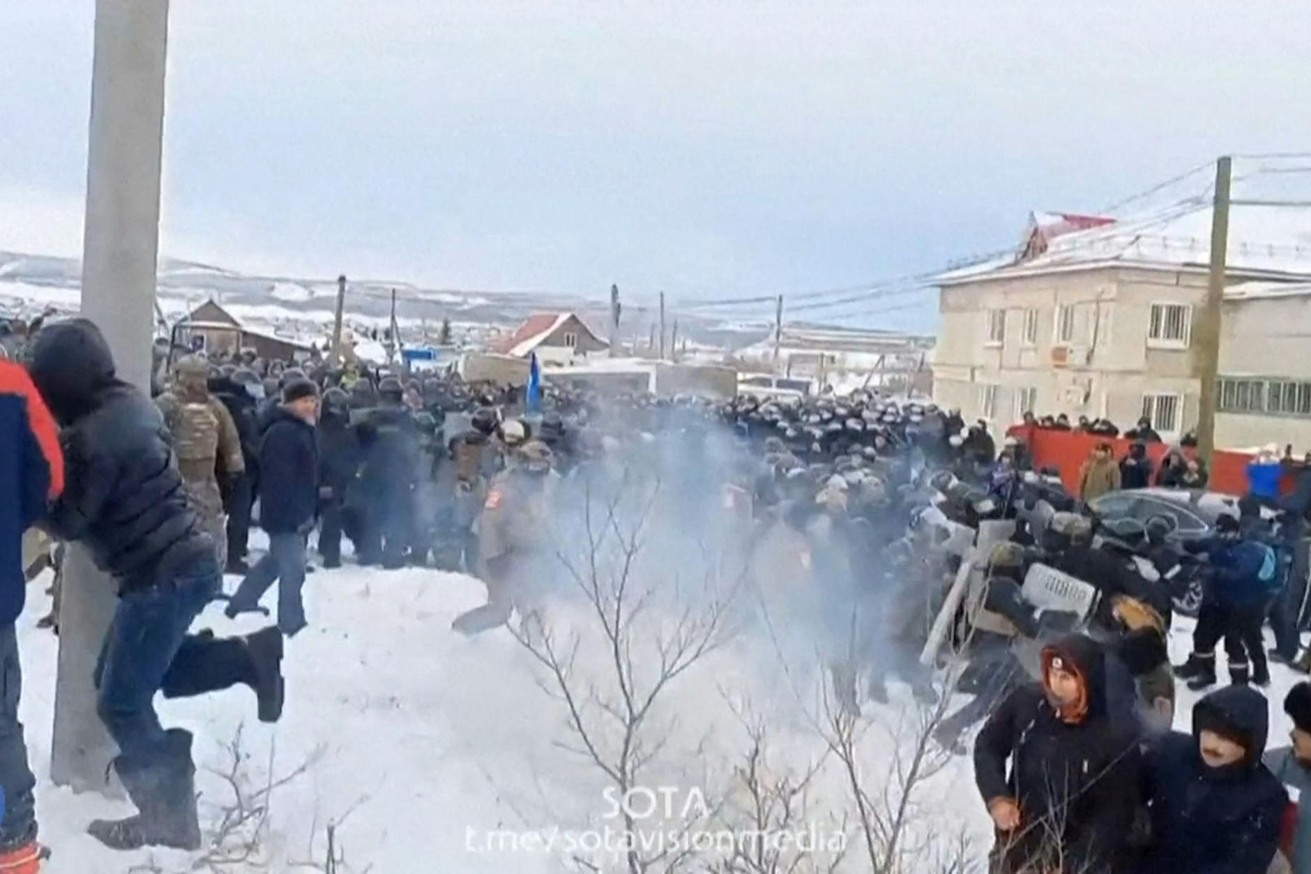Die Proteste in Baschkortostan schlugen in Gewalt um.