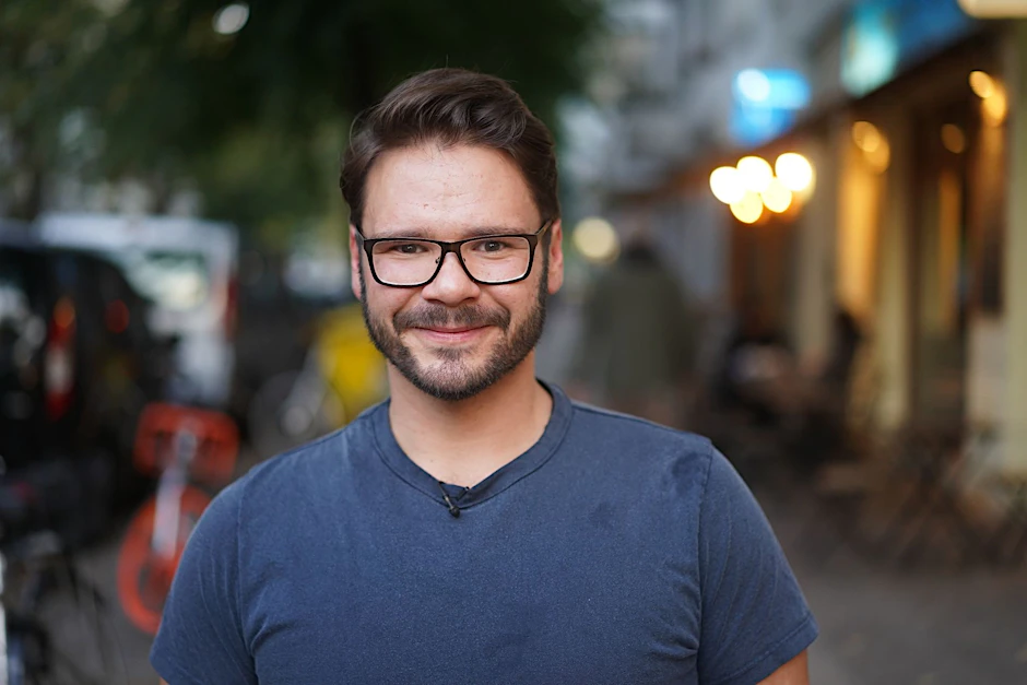 ARCHIV - Der Schauspieler Thomas Drechsel ist seit 2009 als Max «Tuner» Krüger zu sehen.  