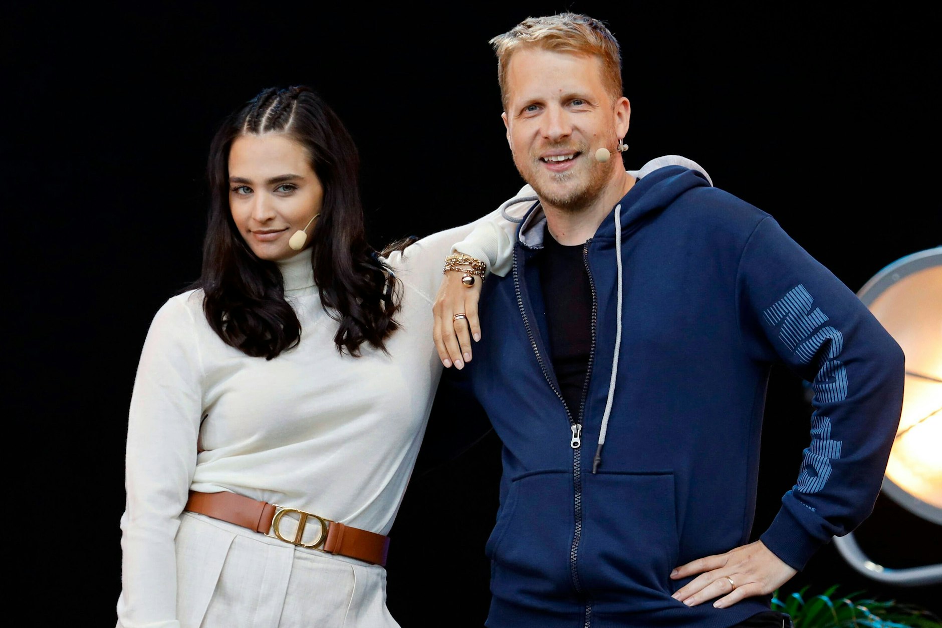 Oliver Pocher nimmt Amira und Christian Düren angesichts der aktuellen Schlagzeilen in Schutz.