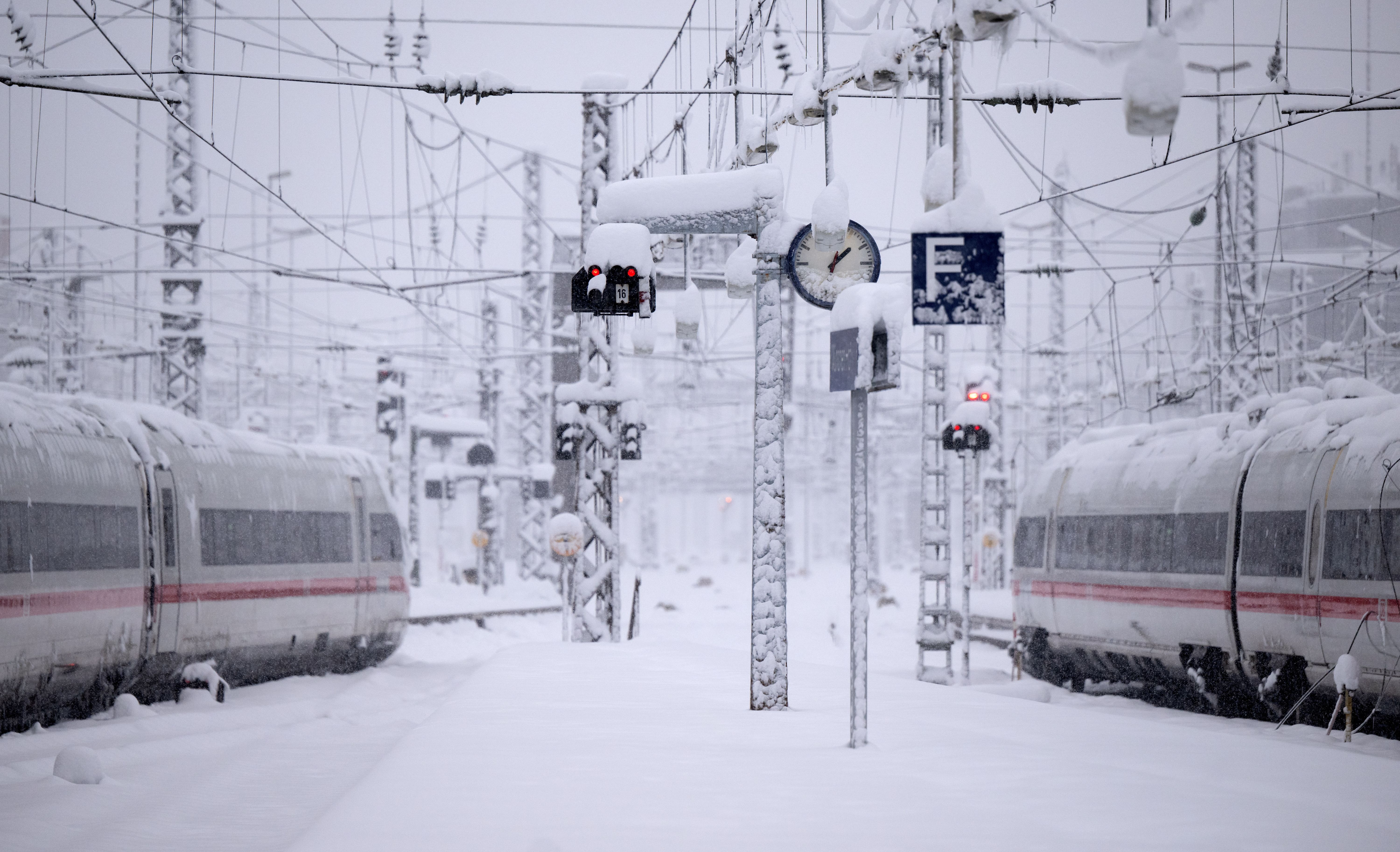 Bahn-Verspätungen wegen Extremwetter! Wann gibt es noch Entschädigungen?