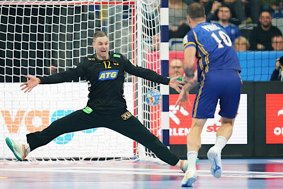 Schwärmt von der Euphorie bei der EM: Schwedens Torwart Andreas Palicka.  