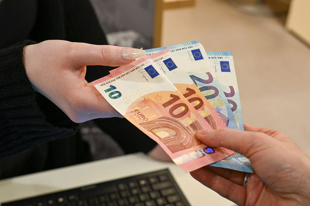Was Passiert Mit Gold Wenn Bargeld Abgeschafft Wird Immer mehr Kartenzahlung: Was passiert, wenn das Bargeld verschwindet?