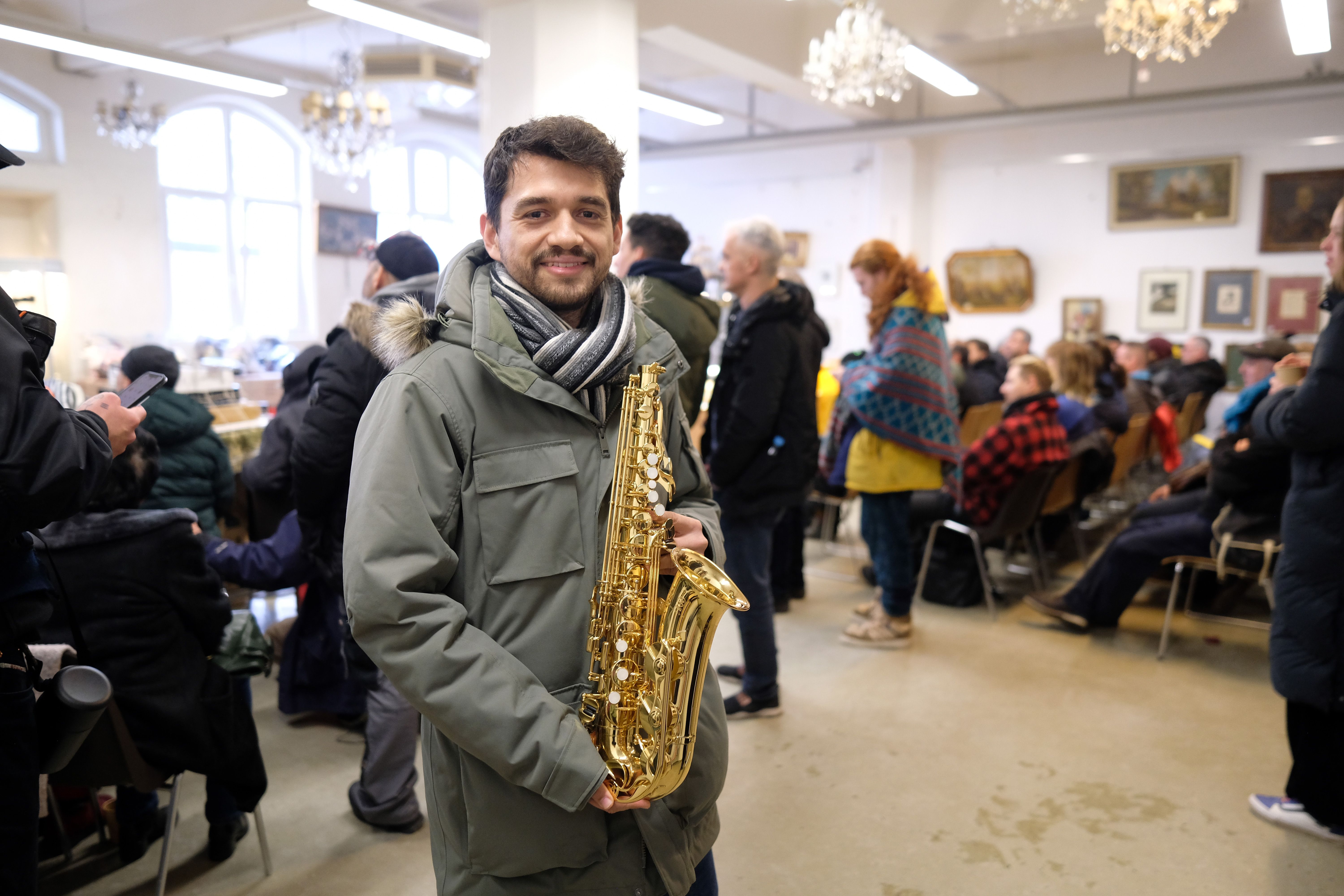BVG versteigert U-Bahn-Fundsachen: „Wir haben mal eine Couch verkauft“