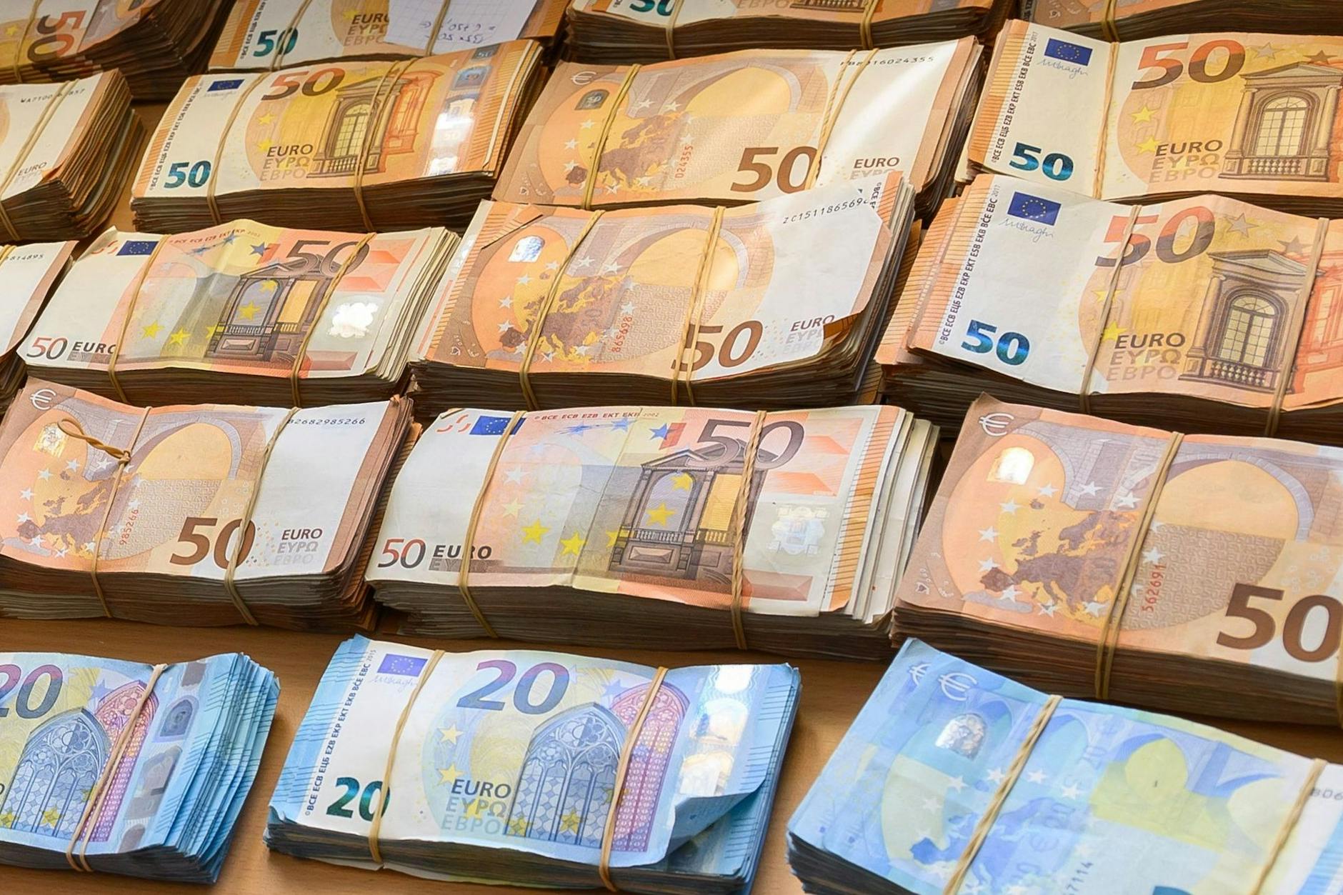 Beschränkungen für Bargeld-Zahlungen: Die Geldwäsche in der Europäischen Union soll verhindert werden.