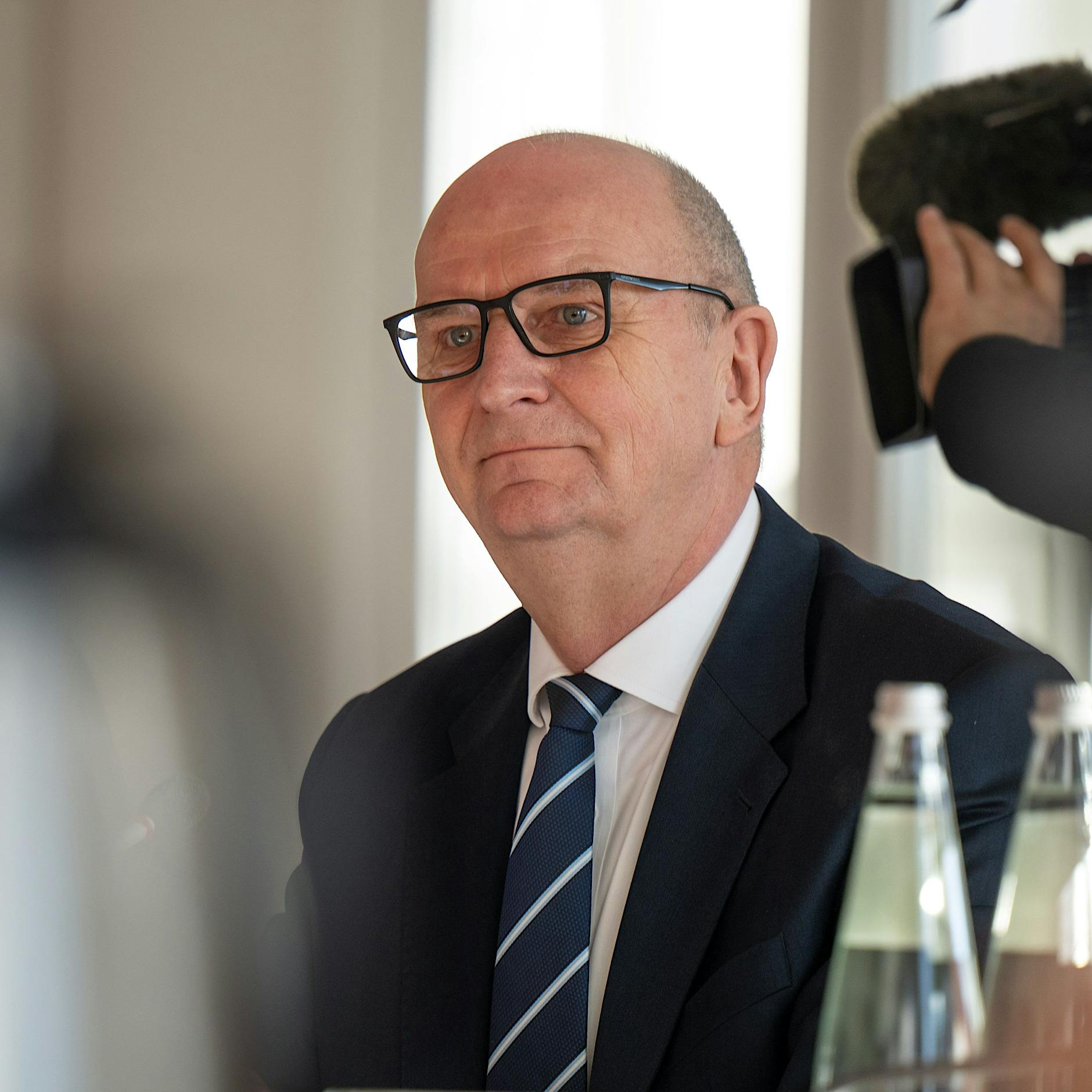 U-Ausschuss: Dietmar Woidke äußert sich zu DVD-Geschenken vom RBB