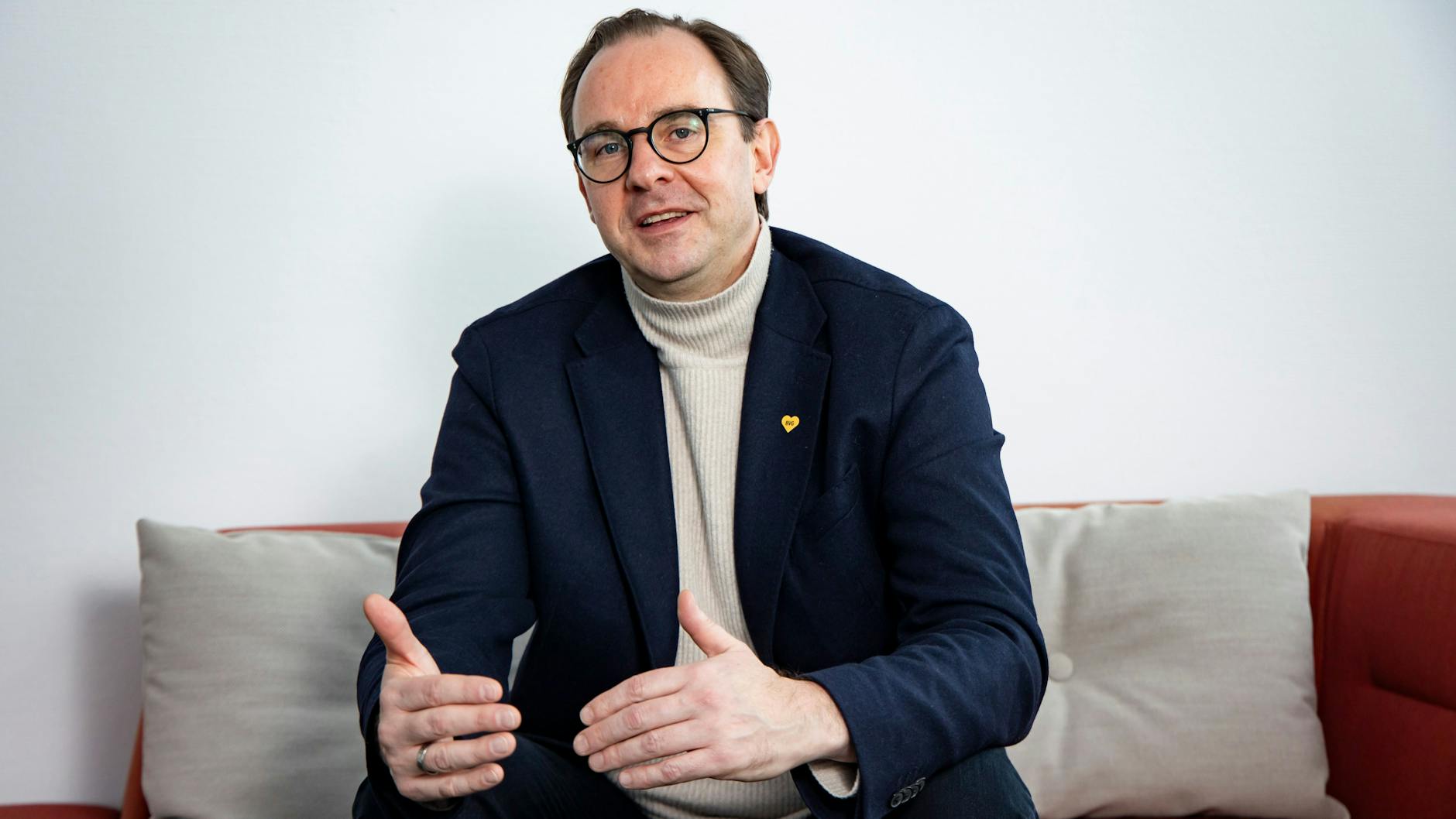 Der neue Vorstandsvorsitzende der BVG Henrik Falk hat einige Ziele im Kopf.