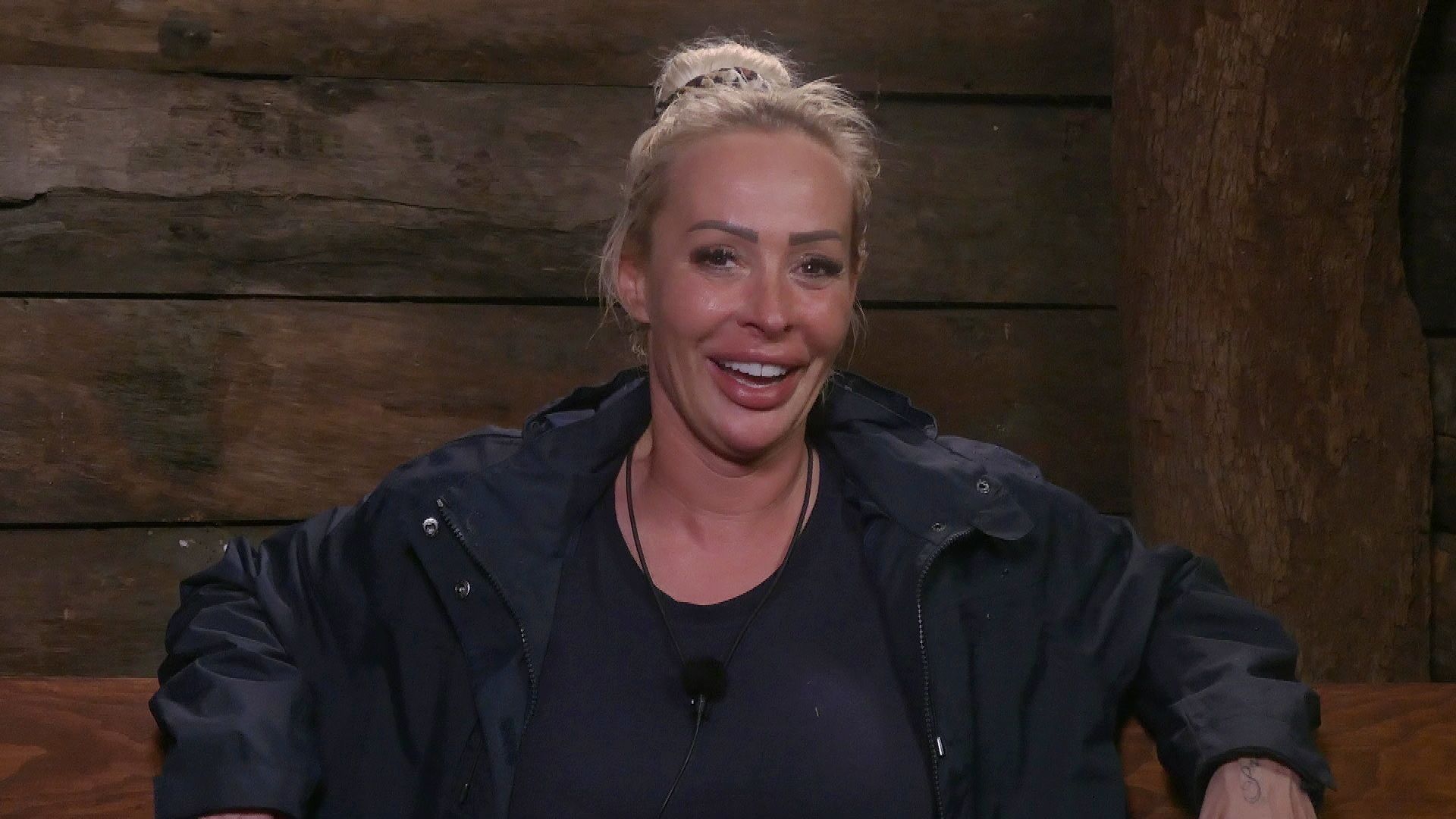 Cora Schumachers große Dschungelcamp-Beichte: „Bin in Oliver Pocher verknallt“