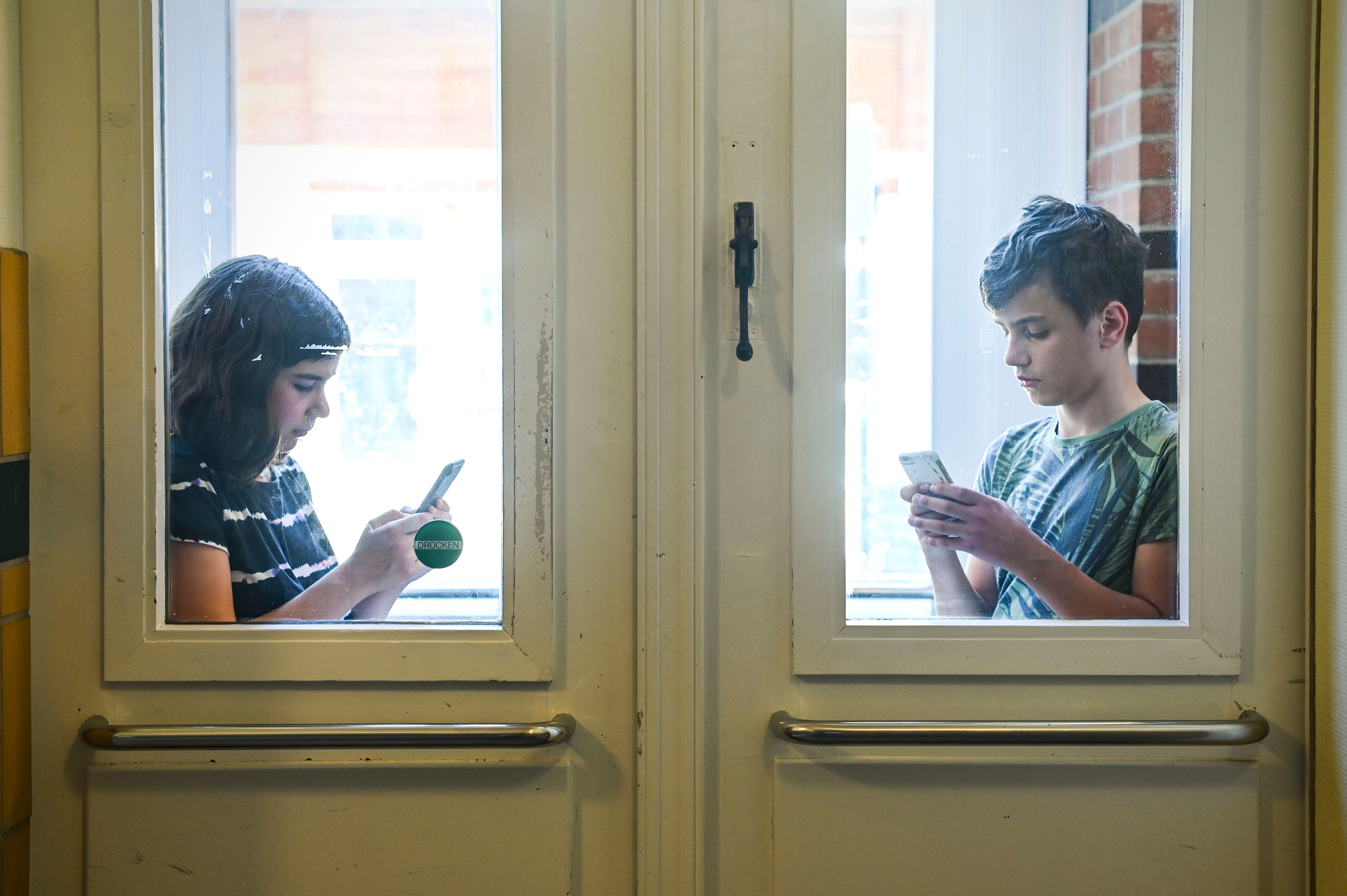 Image - Mehr Jugendliche gehen online aufeinander los