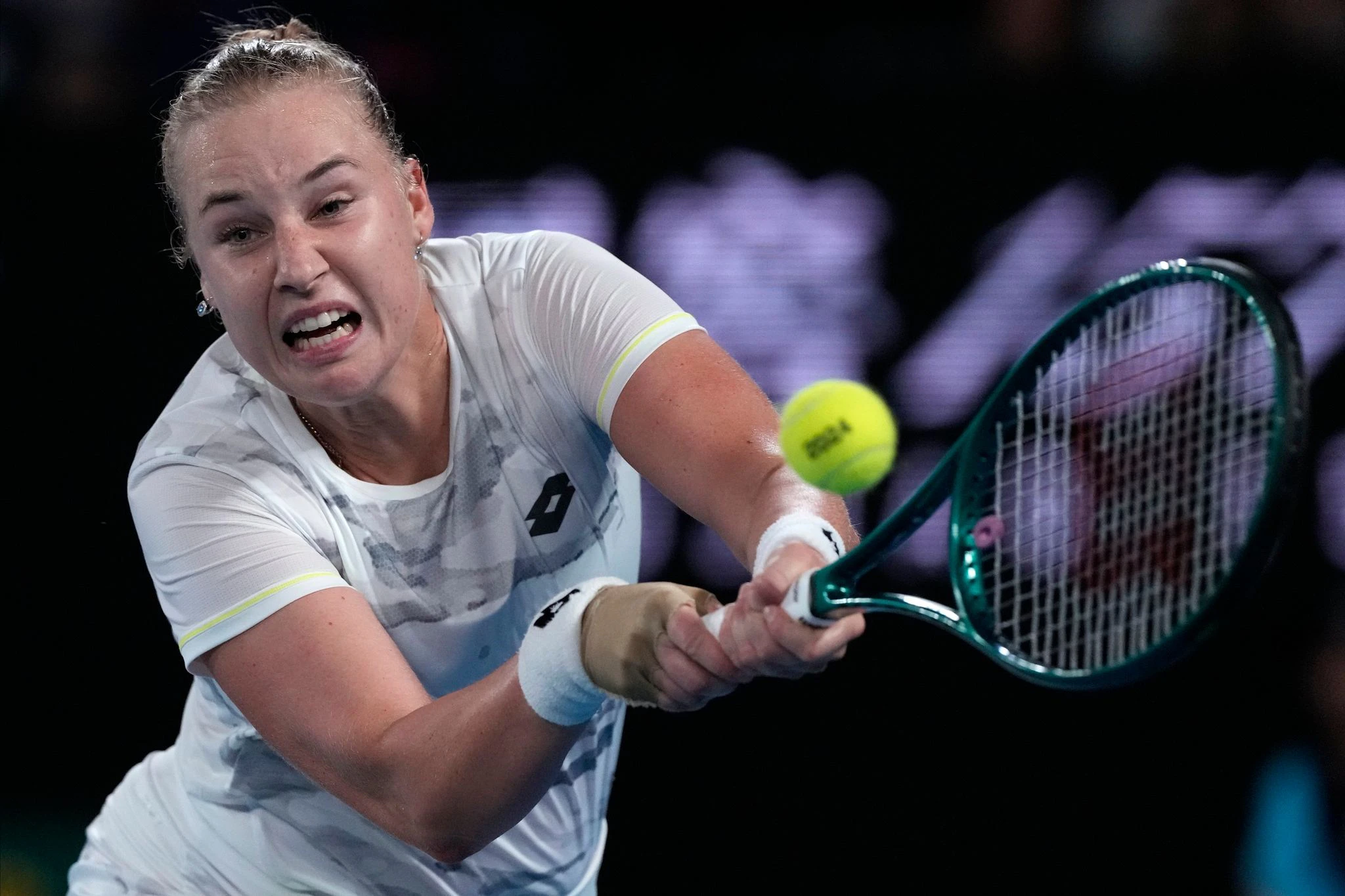 Kräftemessen bei den Australien Open in Melbourne: Die Russin Anna Blinkov spielt gegen Elena Rybakina aus Kasachstan.  