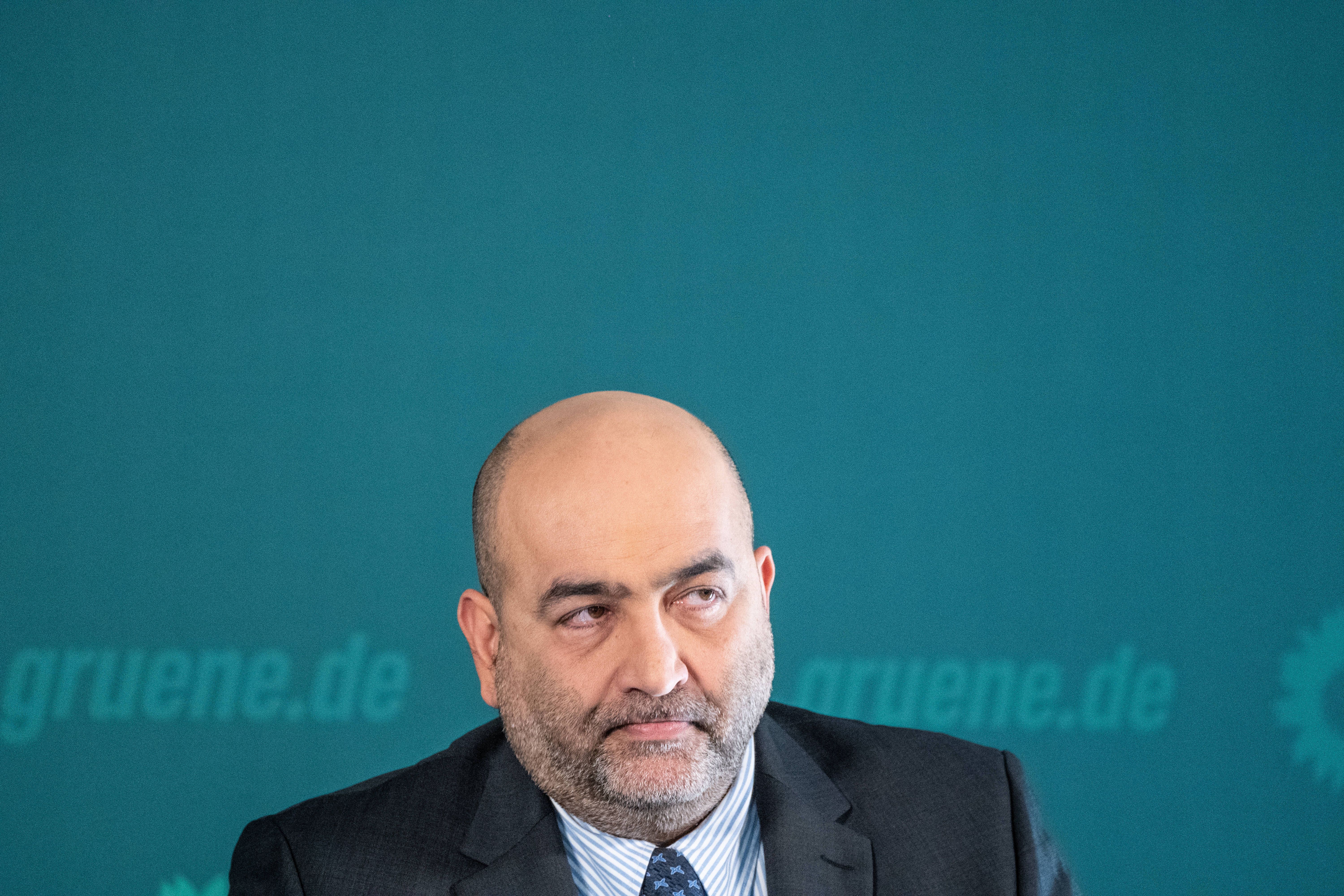 Petition fordert „Verbot der Partei Bündnis 90/Die Grünen!“