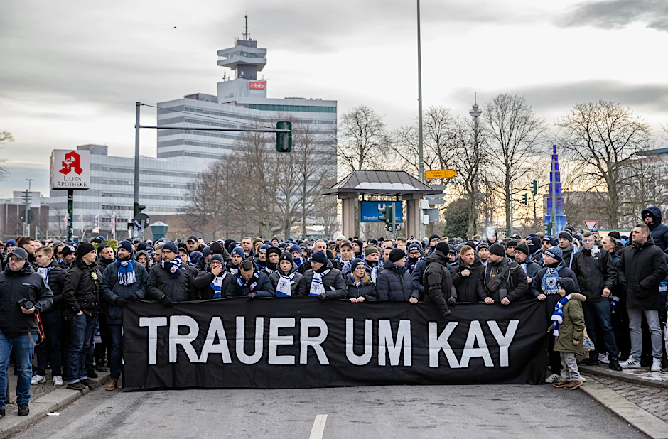 Vor dem Heimspiel gegen Fortuna Düsseldorf zogen 7000 Menschen zum Olympiastadion