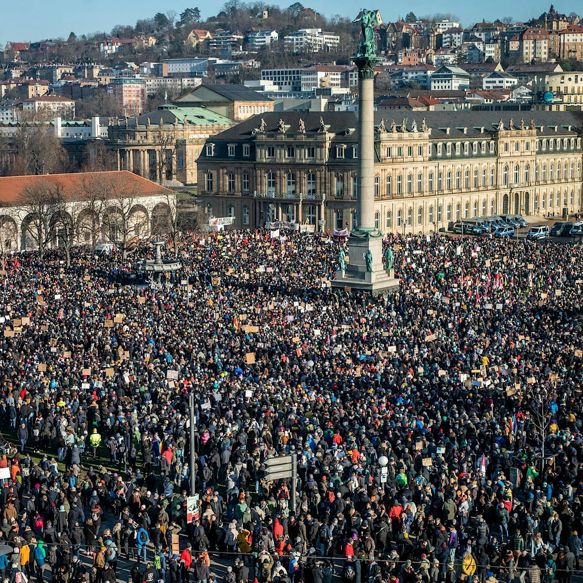 Protest gegen rechts: Hunderttausende demonstrieren