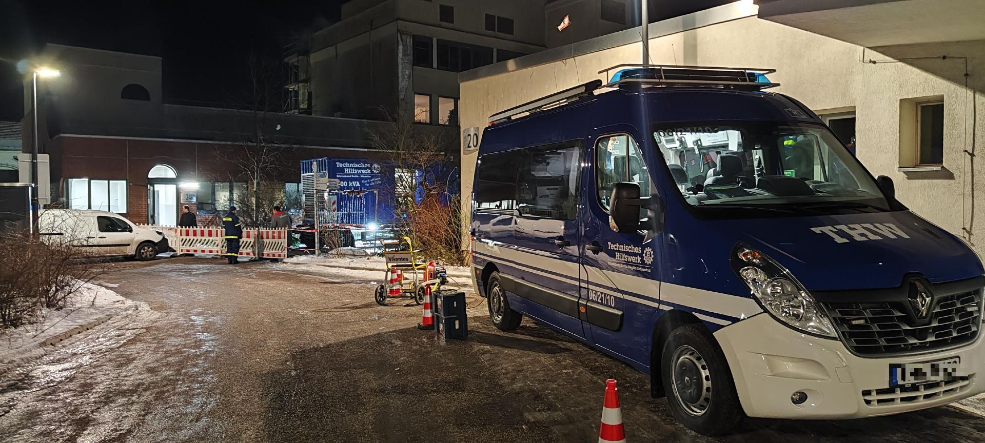 Rettungsstelle geschlossen, Patienten verlegt: Strom-Angst im Klinikum Neukölln!