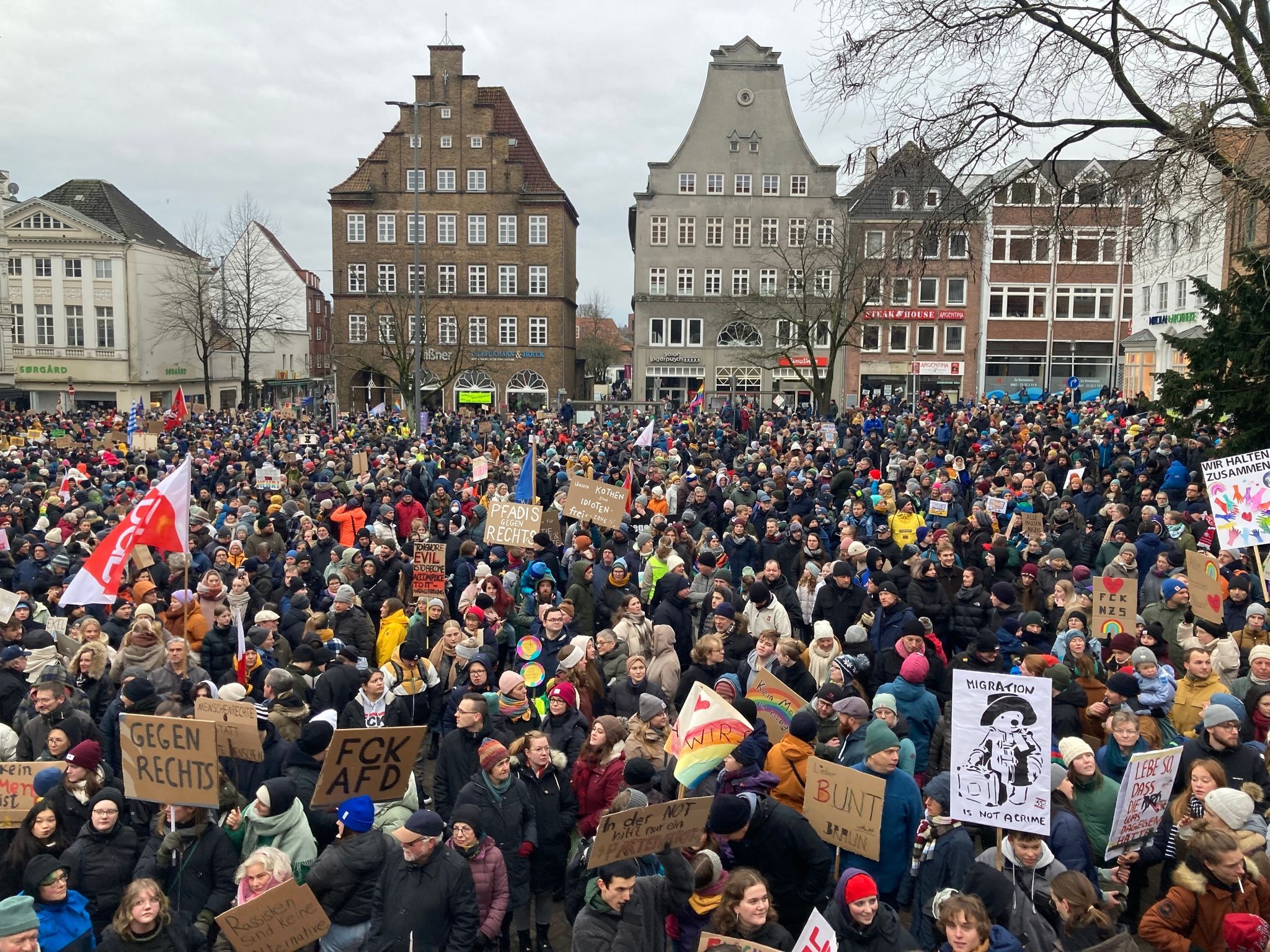 Hunderttausende Demonstrieren Gegen Rechts