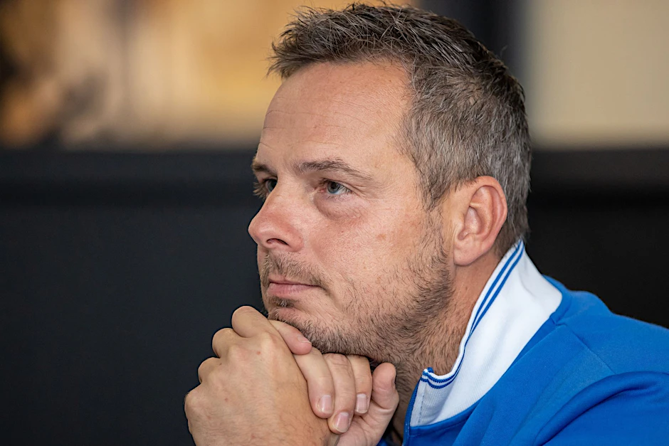 ARCHIV - Kay Bernstein von Fußball-Zweitligist Hertha BSC ist im Alter von 43 Jahren unerwartet gestorben, wie der Verein am Dienstag mitteilte.  