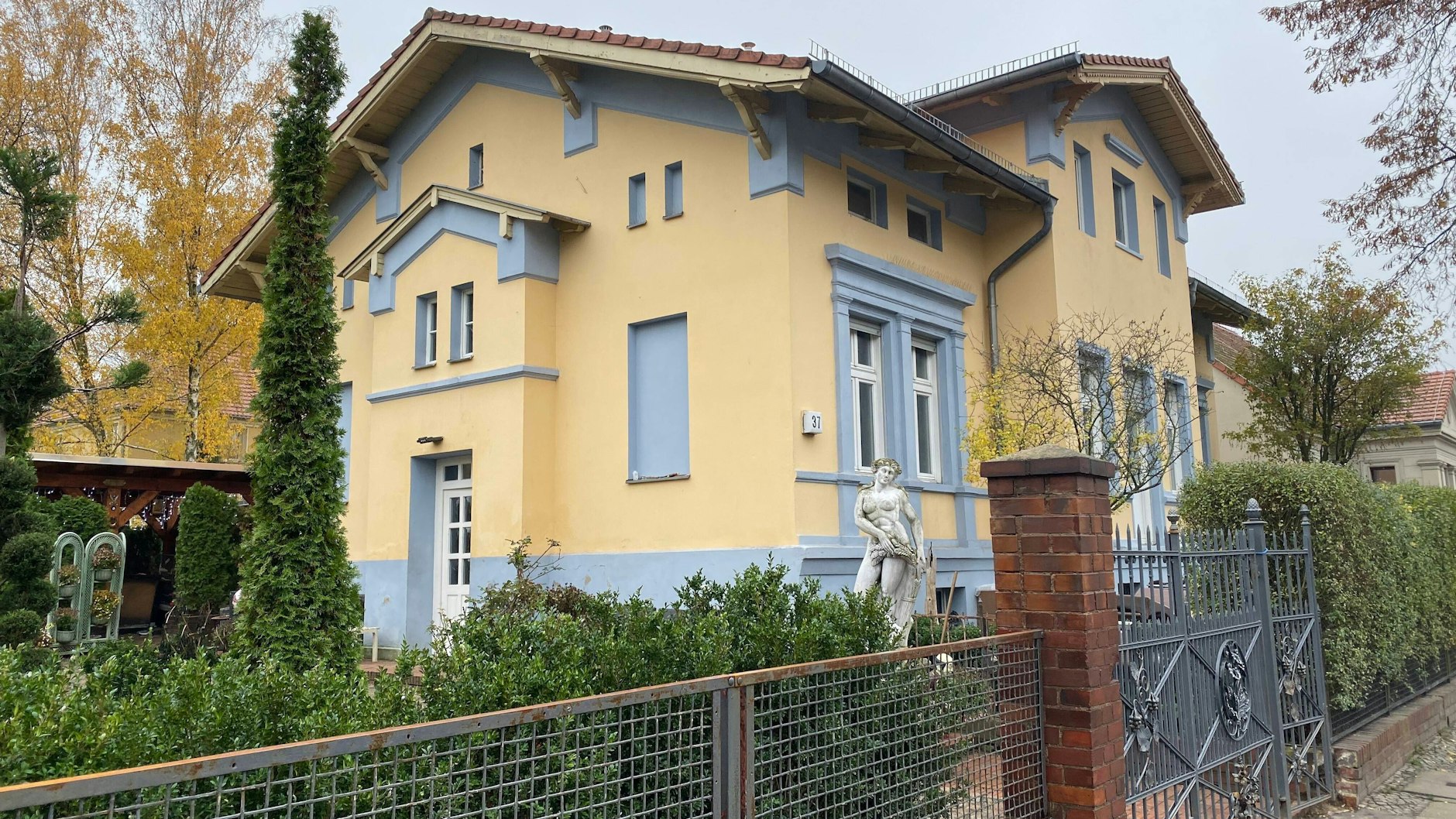 Neues Urteil: Remmos müssen Clan-Villa in Berlin-Neukölln räumen