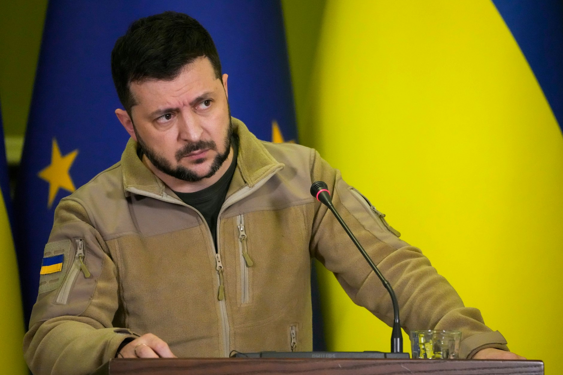 Der ukrainische Präsident Wolodymyr Selenskyj in der Kritik: Wie frei können Journalisten in der Ukraine berichten?