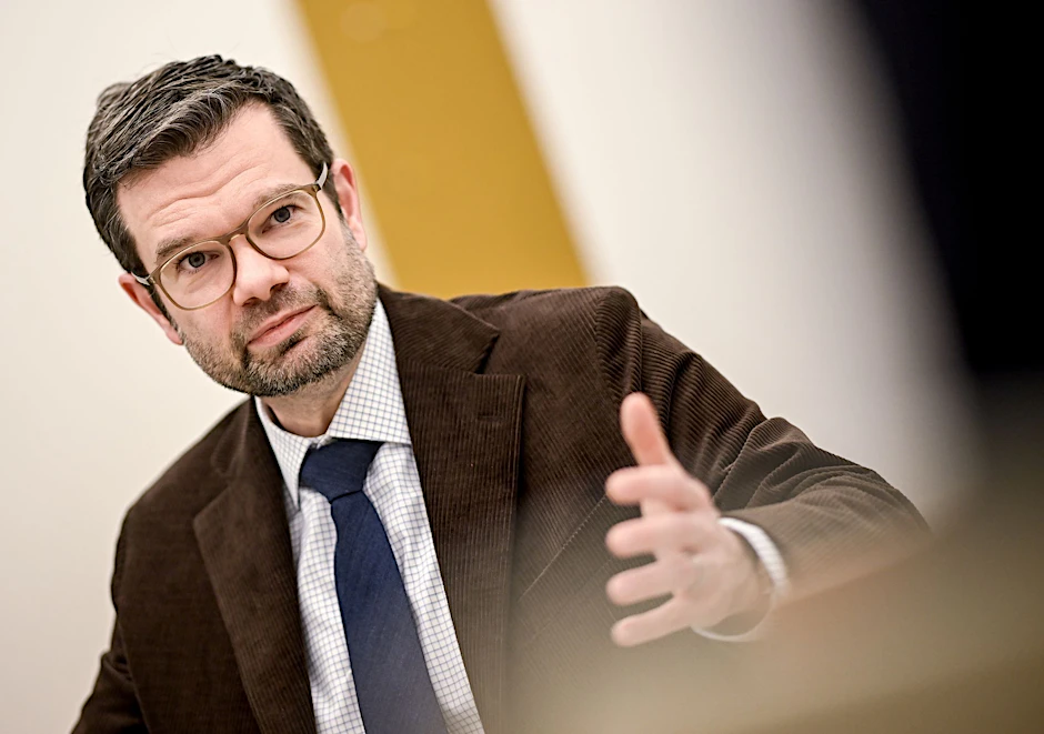 Bundesjustizminister Marco Buschmann (FDP) denkt nicht, dass eine Strafverschärfung Angriffe auf Politiker stoppen wird.