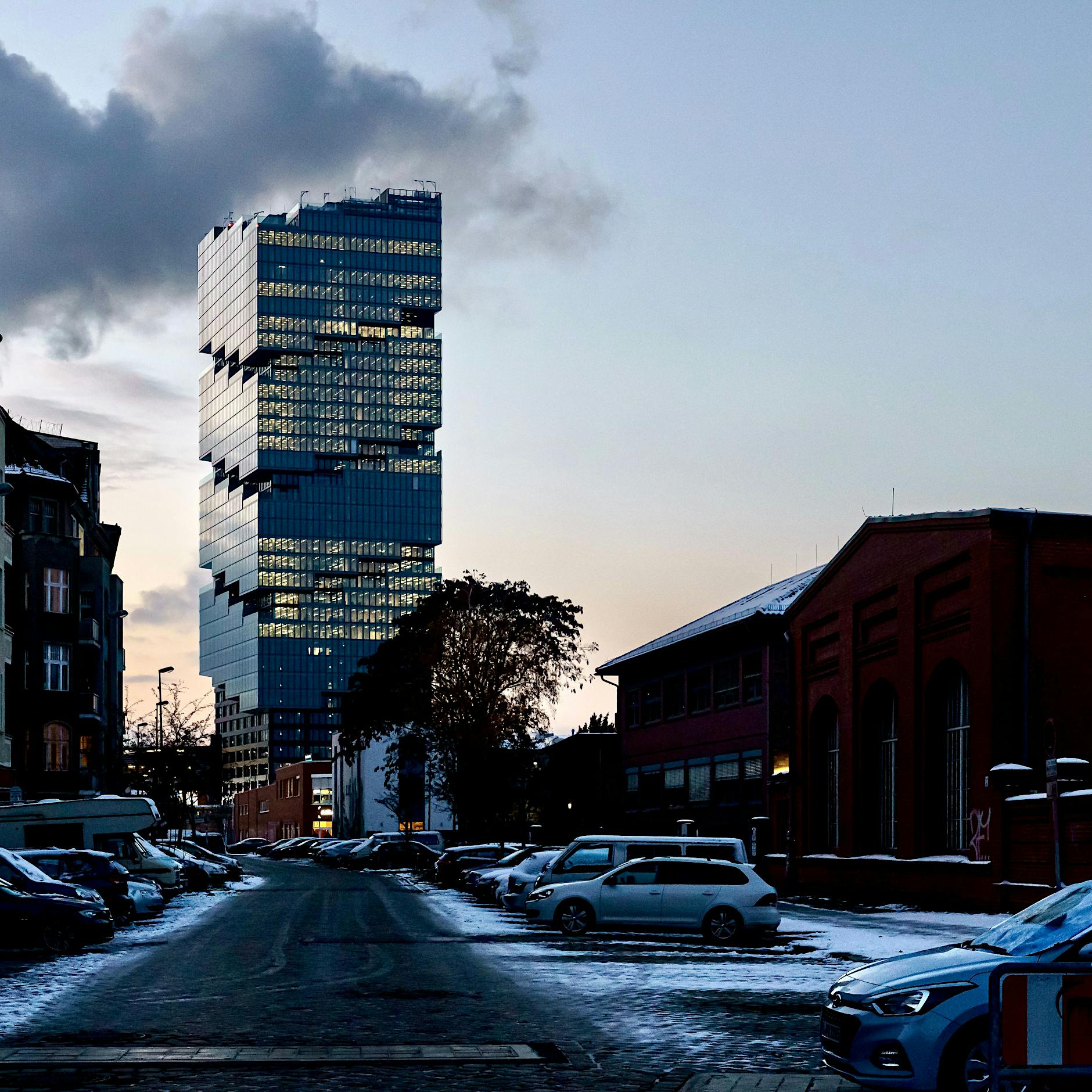 Amazon-Tower ist jetzt höchstes Hochhaus von Berlin – nicht allen gefällt’s