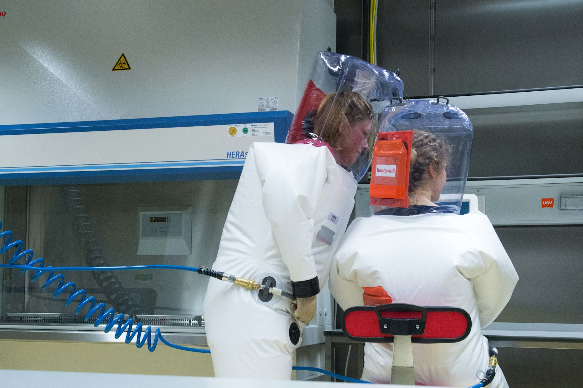 Behördenstrukturen im Gesundheitsbereich werden umgekrempelt. Blick in das Hochsicherheitslabor des Robert-Koch-Instituts