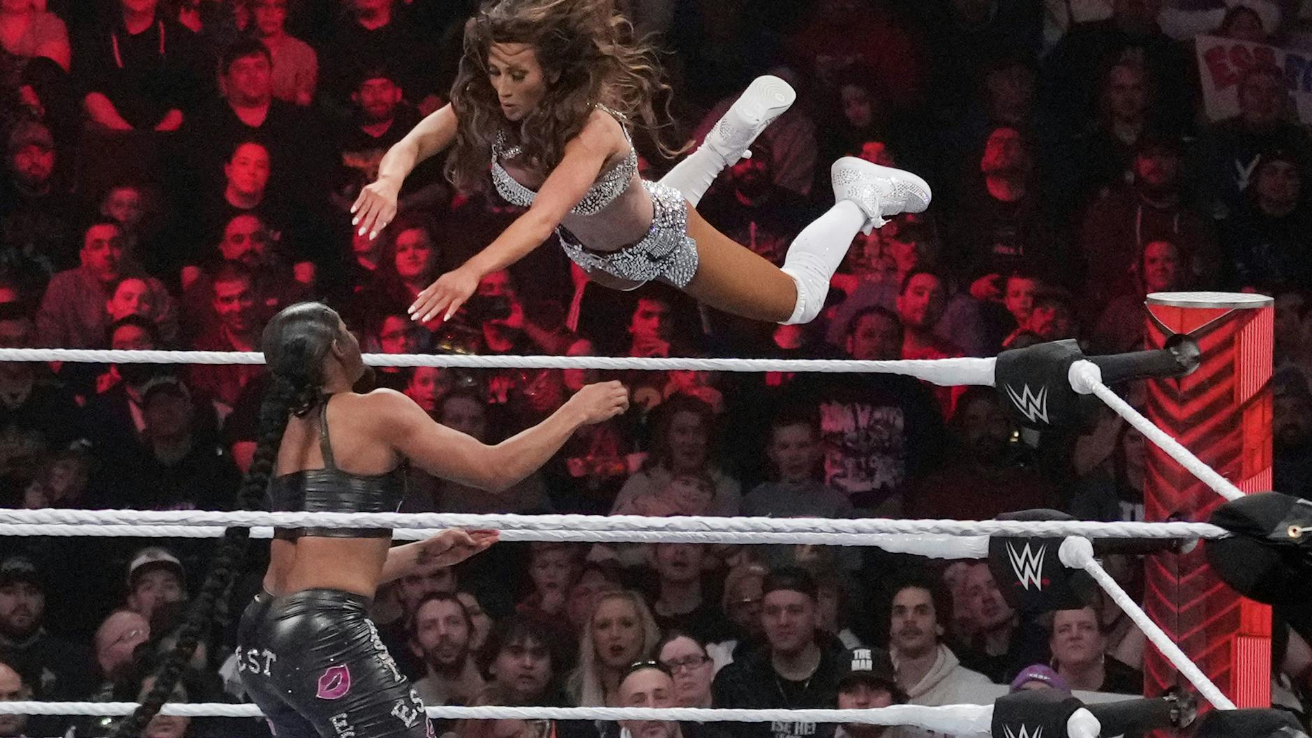 Die wöchentliche WWE-Show „Raw“ wird nächstes Jahr ausschließlich auf Netflix übertragen.