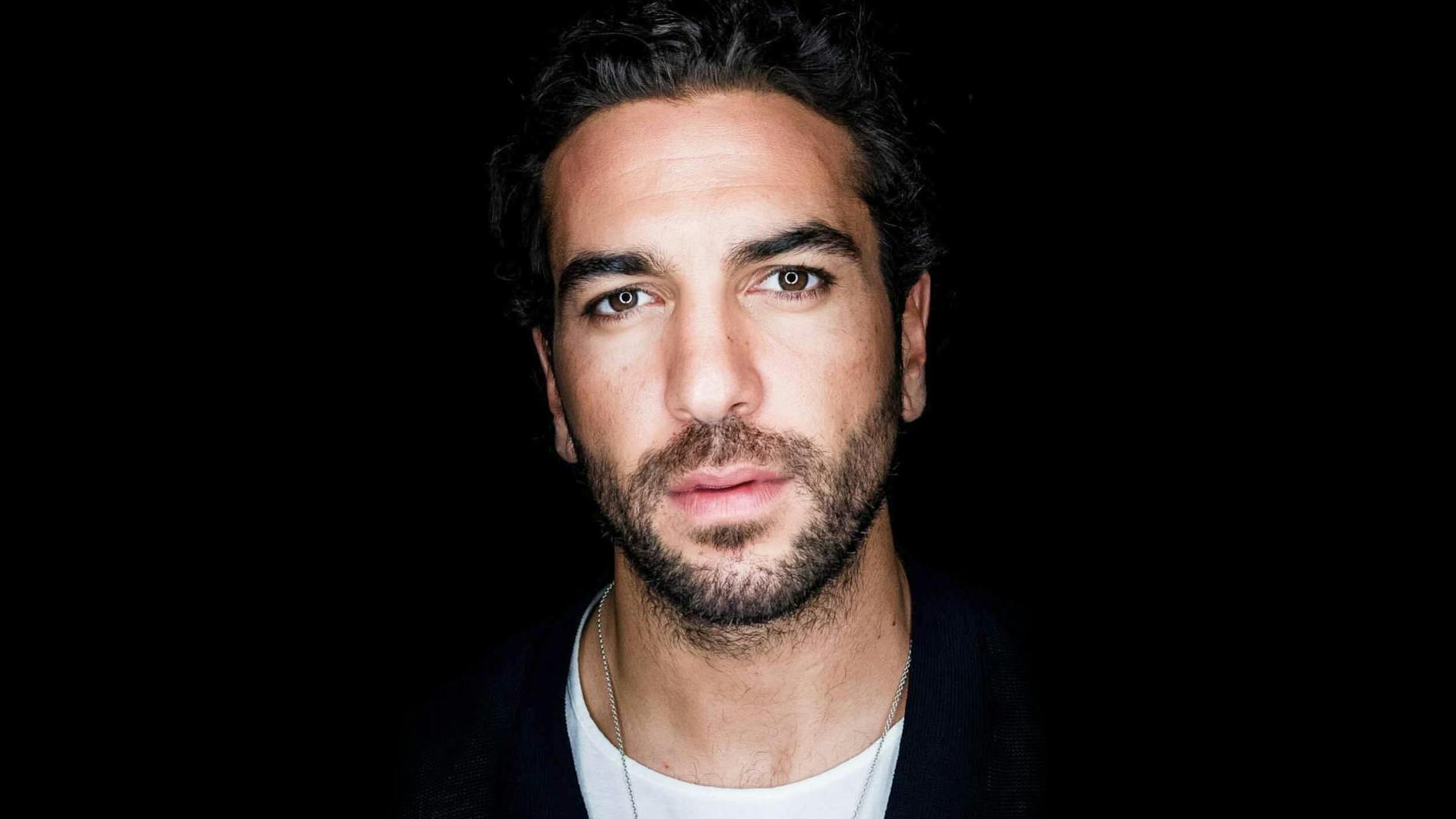 In der fünften Staffel „LOL“ ist Elyas M’Barek am Start.