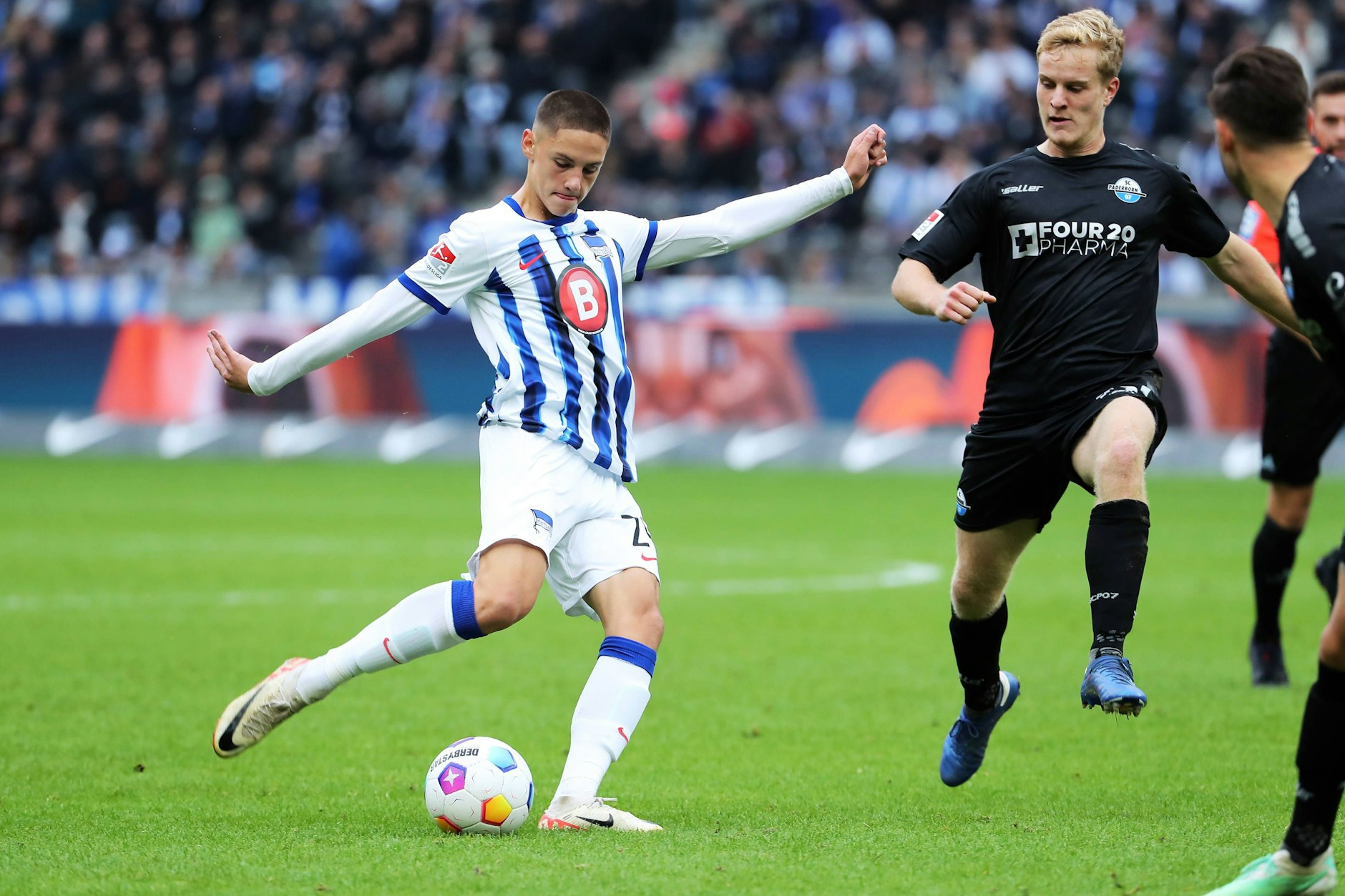 Bence Dardai gilt als Zukunftsspieler bei Hertha BSC. Doch Ende Oktober verletzte er sich beim 3:1 gegen Paderborn am Knöchel.