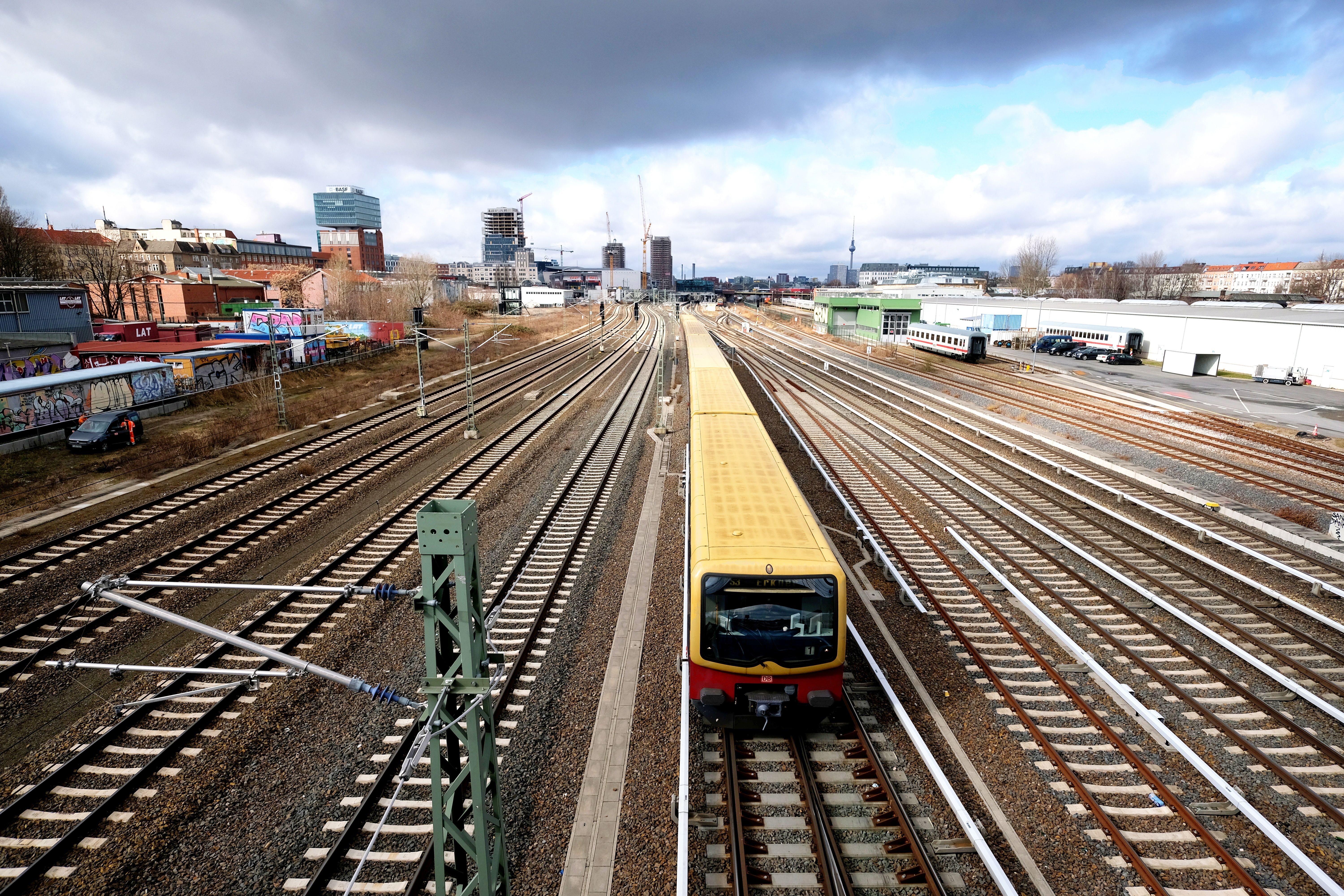 S-Bahn Berlin: Neue Züge Für Die Hauptstadt Könnten Noch Später Kommen