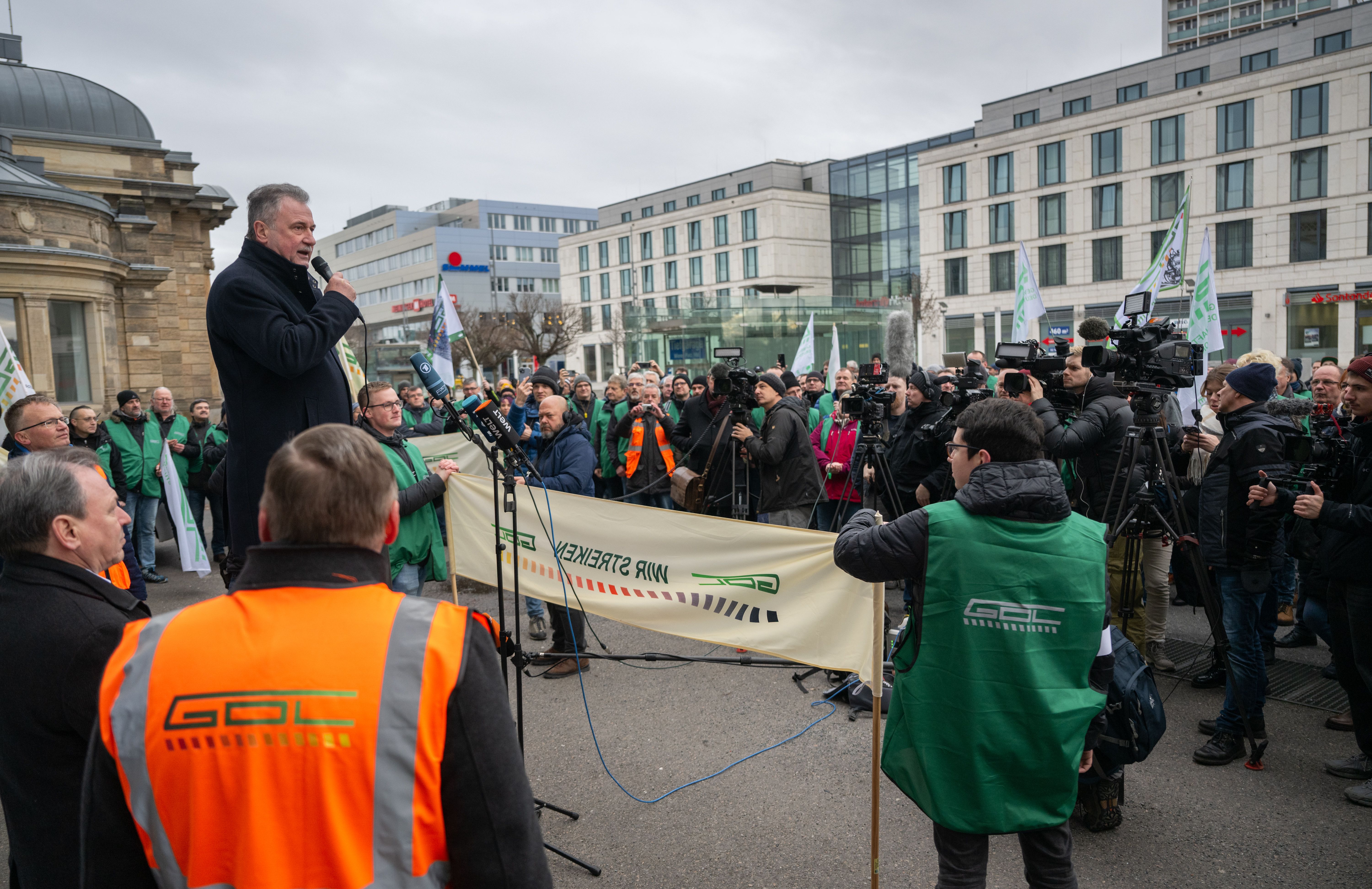 GDL-Chef Weselsky Will Noch Nicht Verhandeln. Droht Jetzt Ein Endlos ...