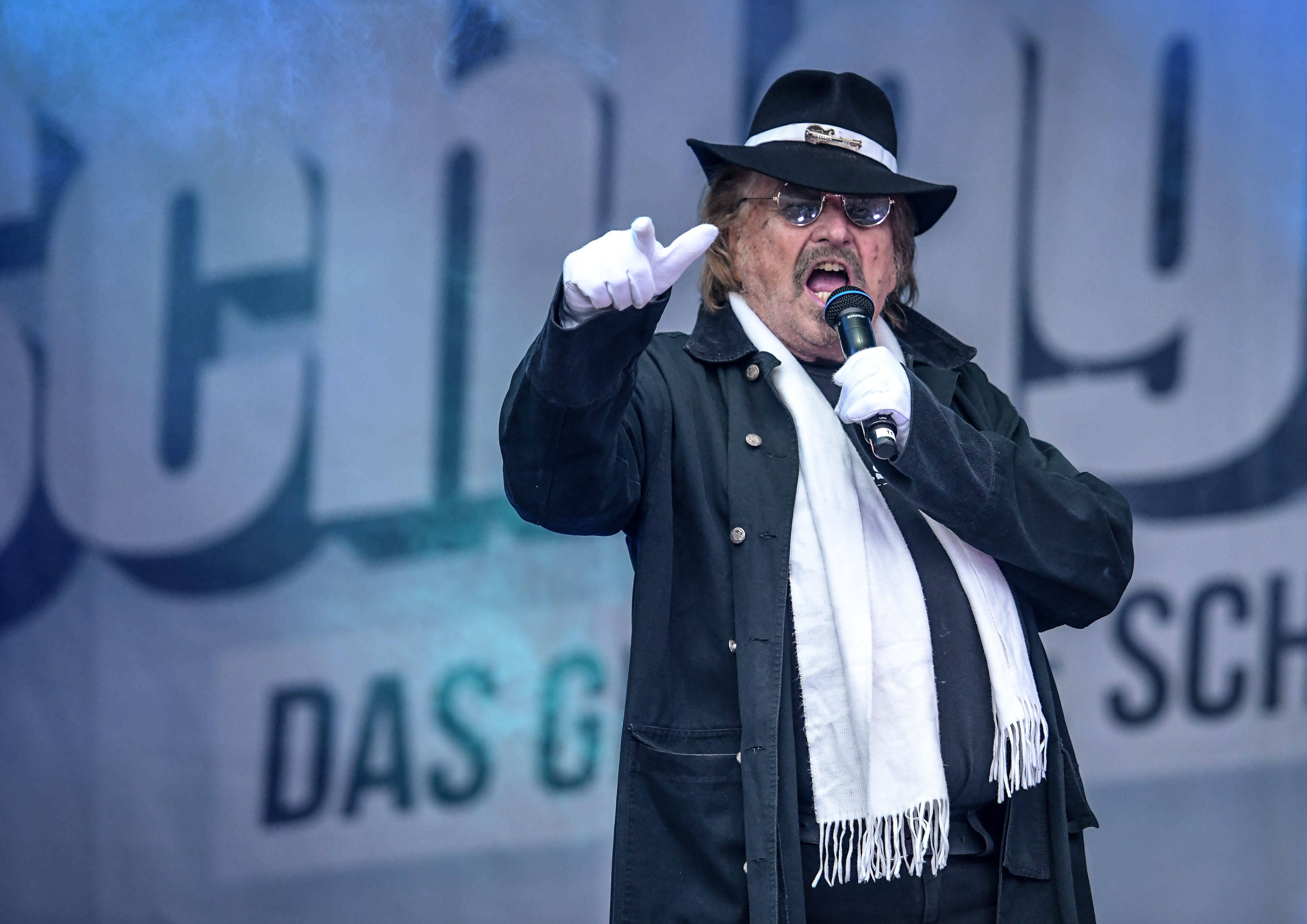 Image - Frank Zander geht’s wieder besser: Zum Geburtstag wünscht er sich Rouladen!