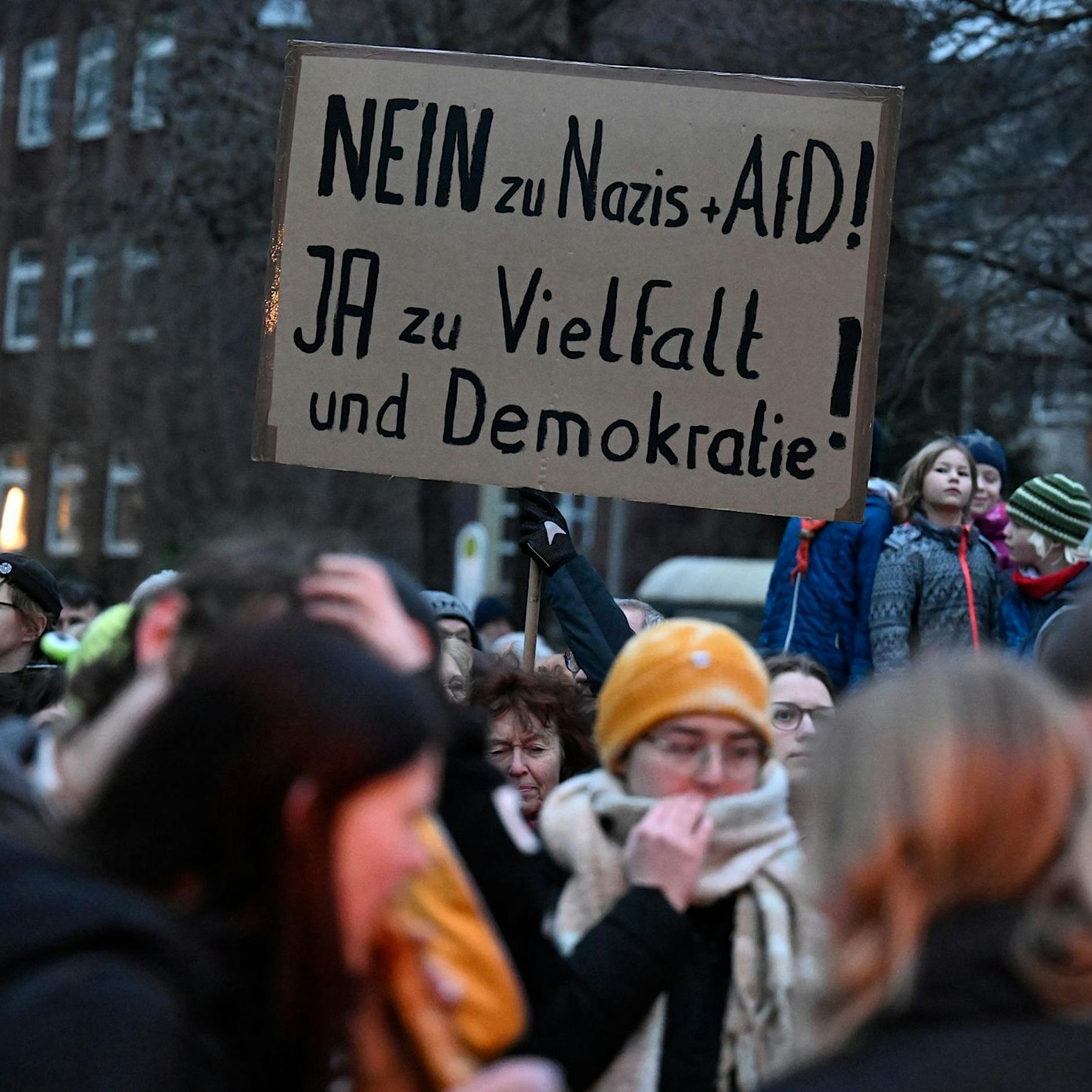 Menschen aus anderen Ländern fühlen sich nicht mehr sicher