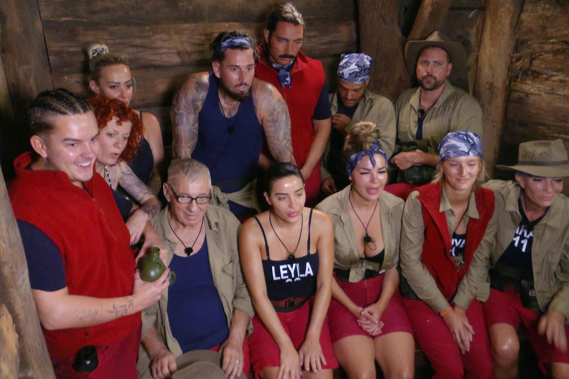 Welcher der Stars gewinnt am Ende das Dschungelcamp 2024? Momentan gibt es einen klaren Favoriten bei „Ich bin ein Star, holt mich hier raus!“.