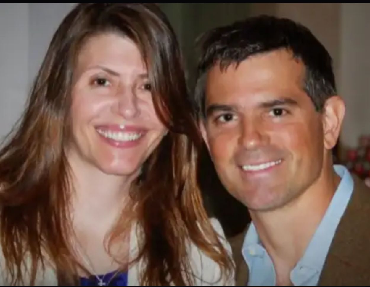 Fünffache Mutter verschwindet, Ehemann begeht Selbstmord: Nun steht Geliebte vor Gericht