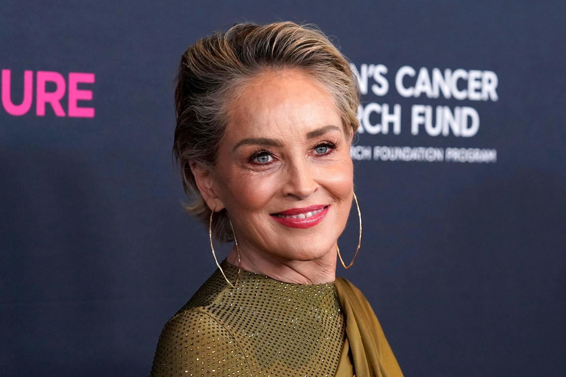 ARCHIV - Sharon Stone wird demnächst in Berlin ausstellen.
