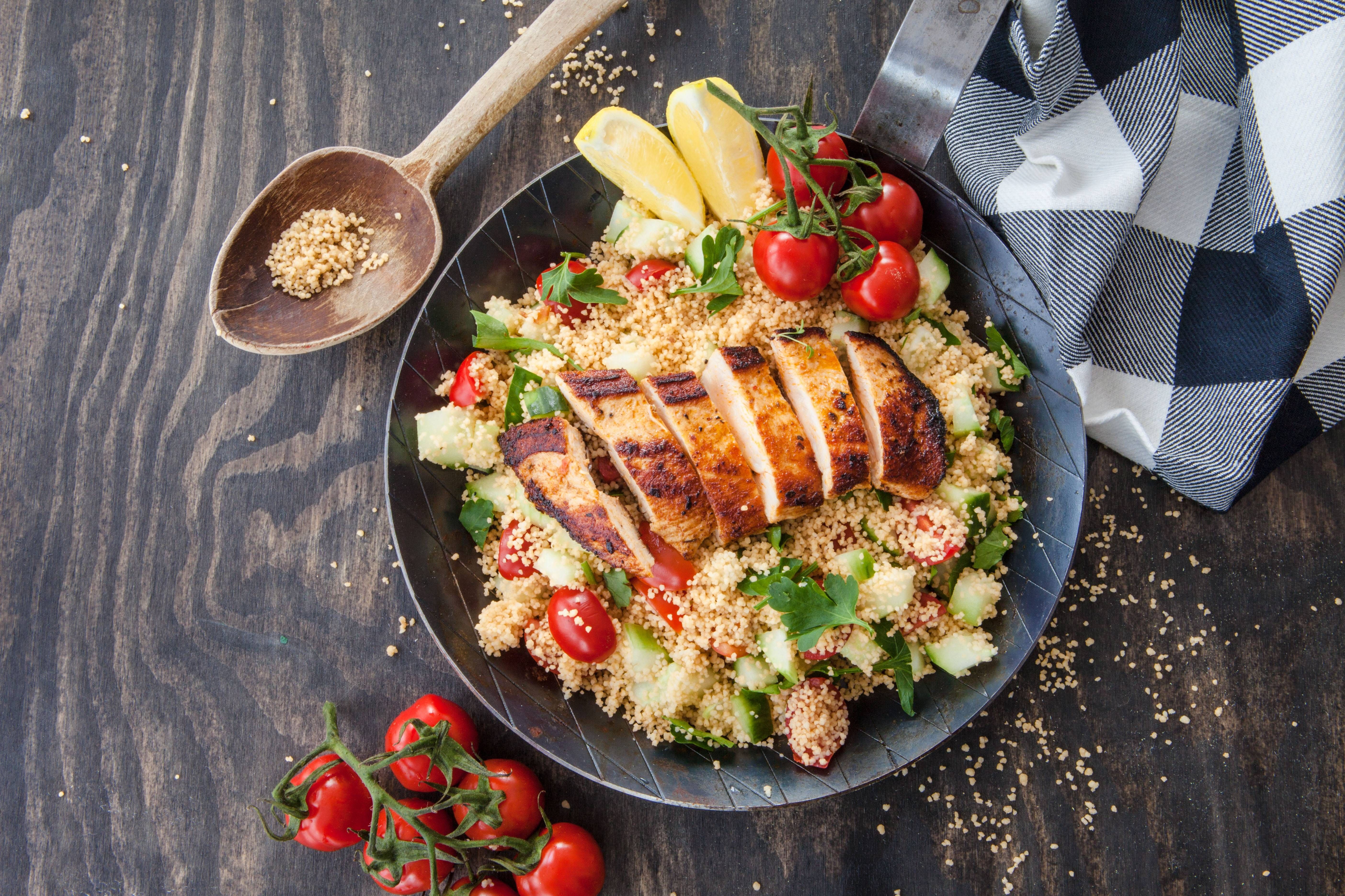 Rezept zum Abnehmen: Hähnchen-Couscous-Pfanne – lecker und gesund