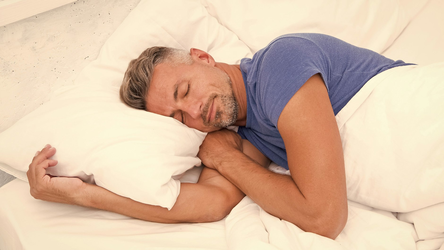 Regelmäßiger und ausreichender Schlaf ist gut für die Gesundheit und für das Sexleben.
