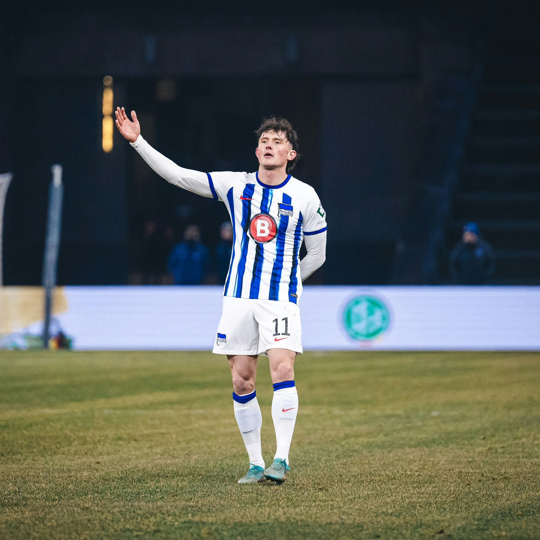 Herthas Fan-Liebling Fabian Reese konnte nach überstandener Corona-Infektion zum ersten Mal wieder spielen. Er machte den Ehrentreffer zum 1:3 gegen Kaiserslautern.