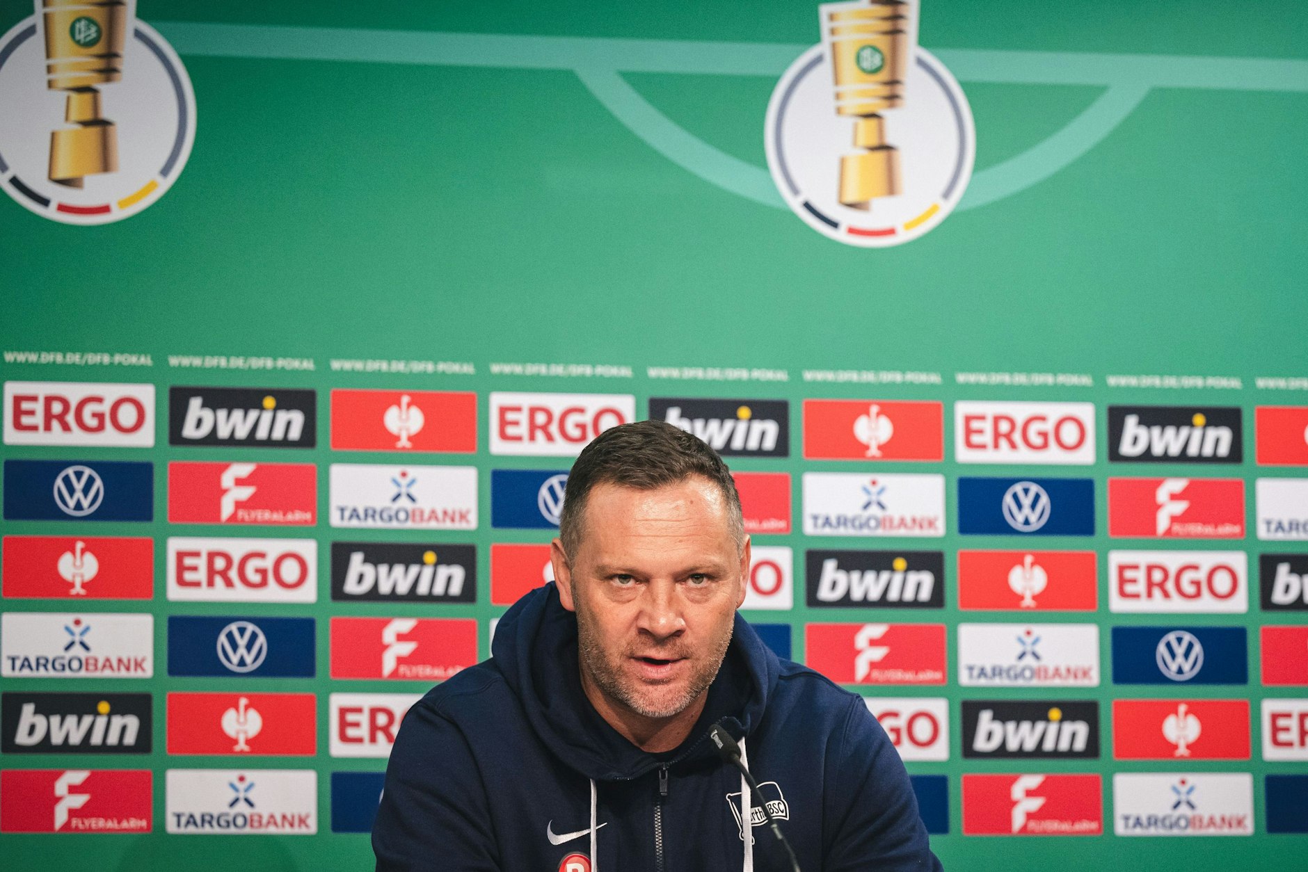 Herthas Trainer Pal Dardai erklärte nach der Pokalpleite gegen Kaiserslautern, dass der Noro-Virus seit dem Trainingslager in Spanien im Team reihum geht.