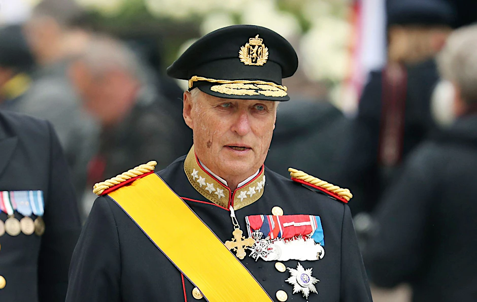 ARCHIV - König Harald V. von Norwegen ist wegen einer Atemwegsinfektion bis zum 2. Februar krankgeschrieben.  