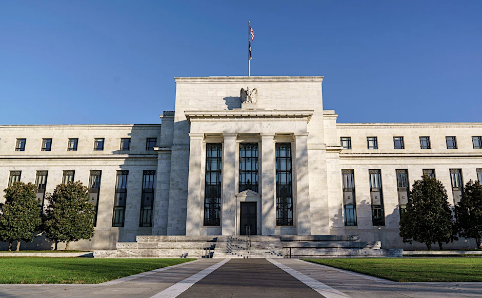ARCHIV - Seit März 2022 hat die Fed ihren Leitzins im Kampf gegen die Inflation um mehr als fünf Prozentpunkte angehoben.  