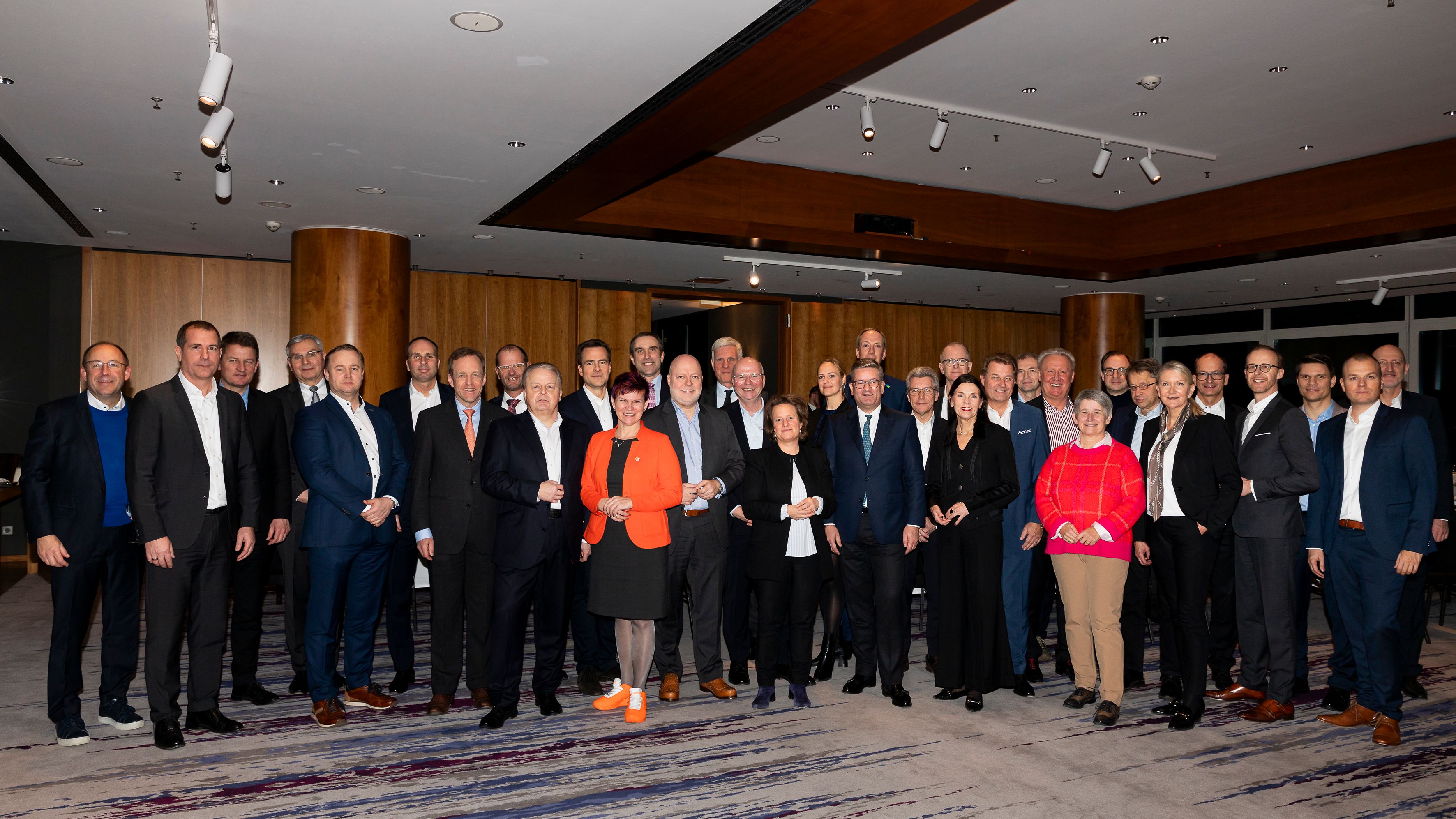 Image - Berliner Wirtschaft schlägt Alarm: Rechtsruck gefährdet Arbeitskräfte